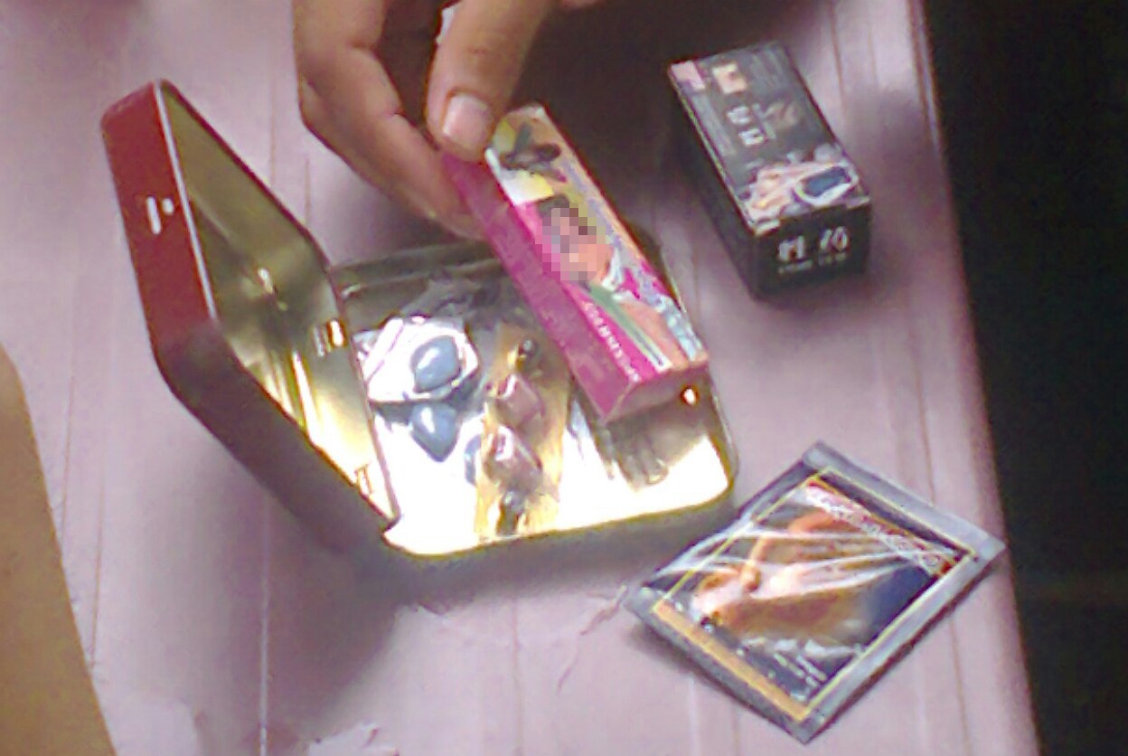 Doi quan ban thuoc kich duc o Sai Gon hinh anh