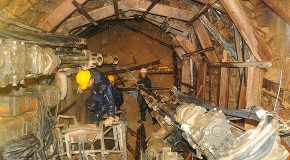 Luc luong hung hau tu Sai Gon chi vien giai cuu 12 nan nhan hinh anh