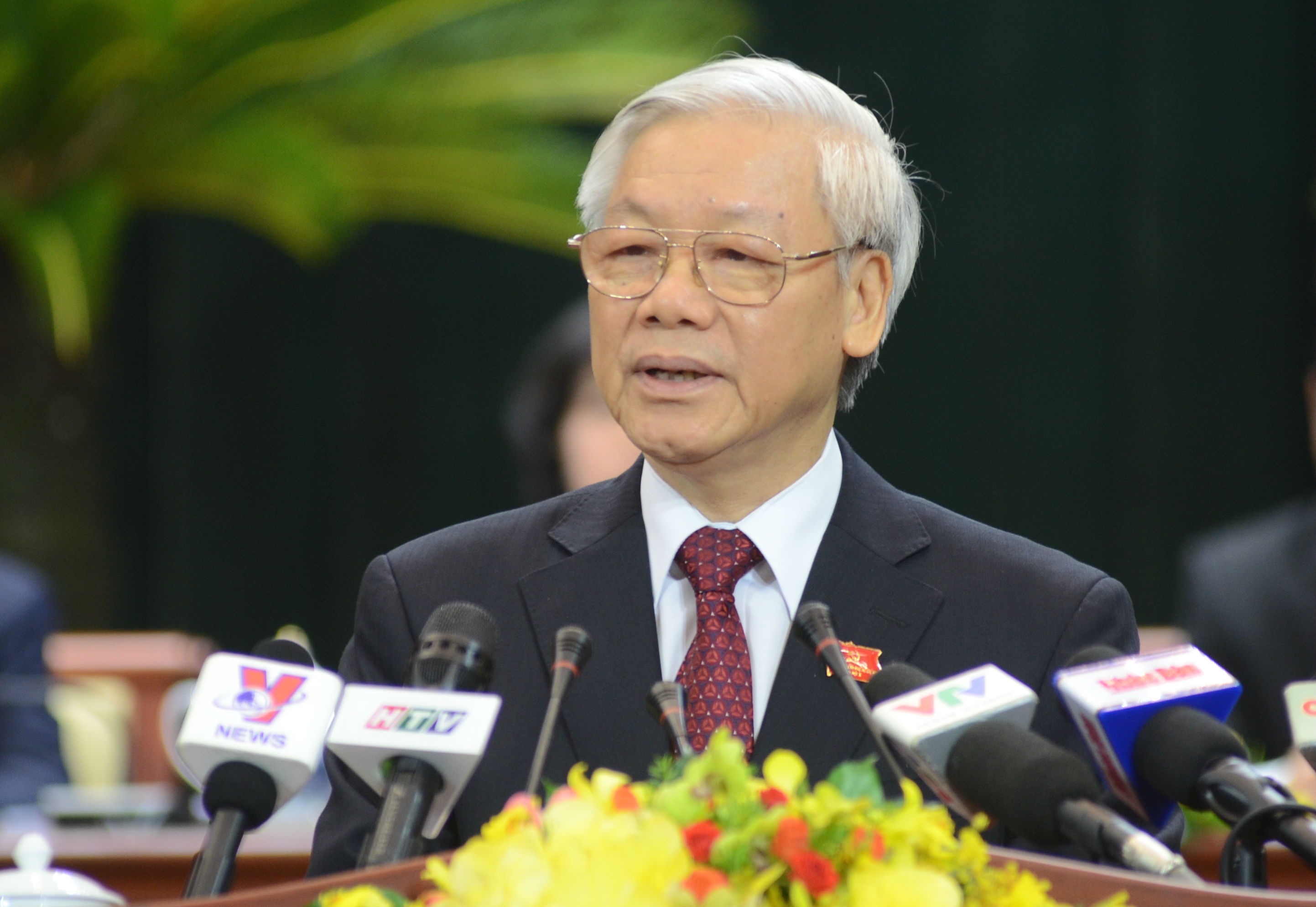 'Xay dung TP HCM thanh trung tam kinh te cua Dong Nam A' hinh anh