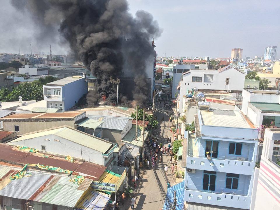 Chay xuong nhua rong 200 m2 o Sai Gon hinh anh