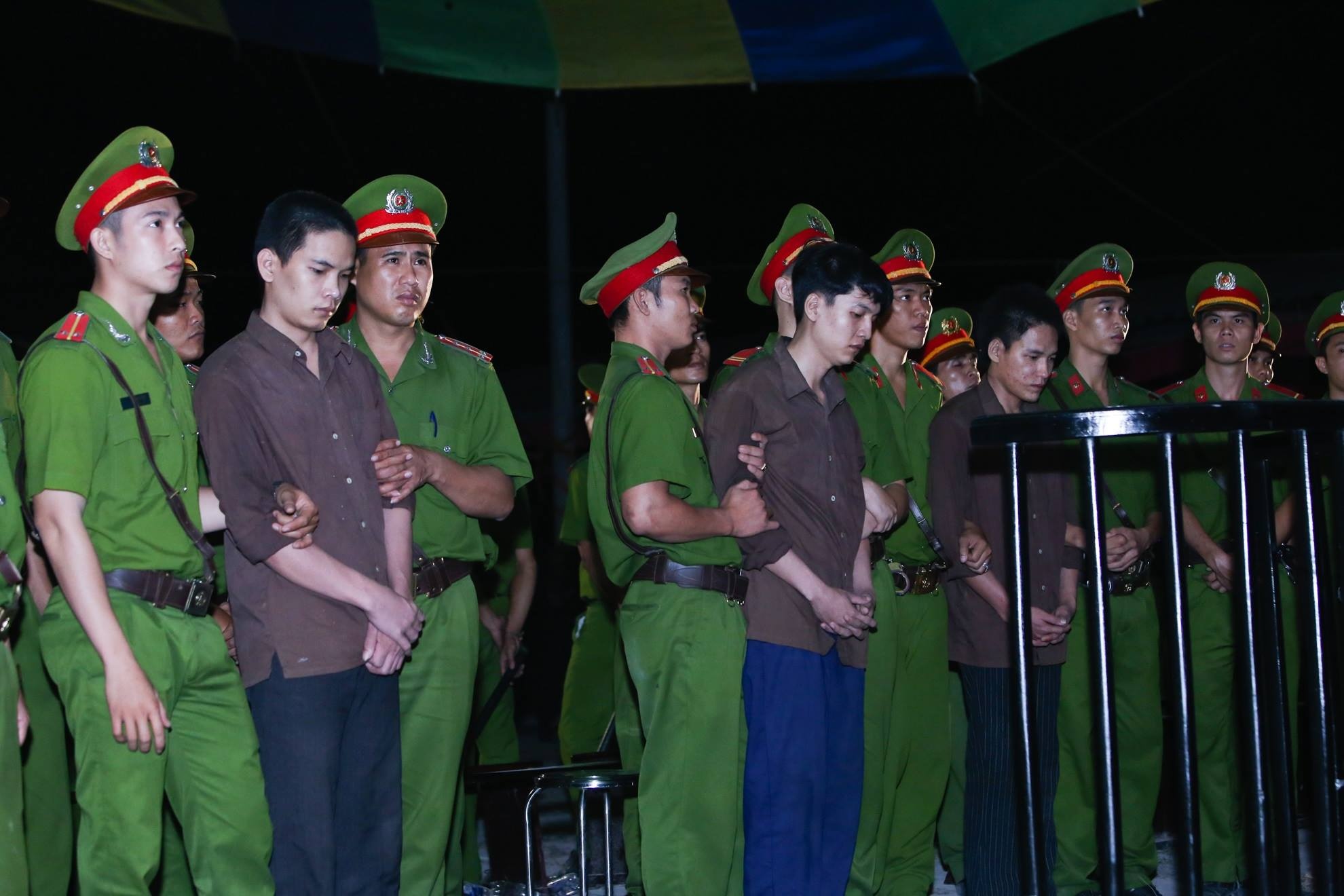 Chu toa tuyen 2 ban an tu hinh vu tham sat hinh anh