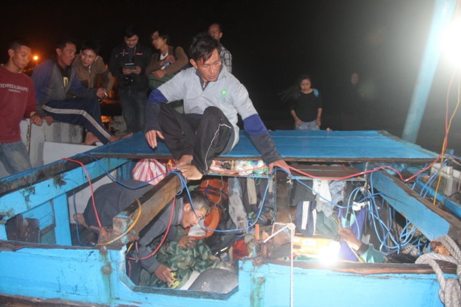 Tau ca vo thep Trung Quoc dam chim tau ca Viet Nam hinh anh