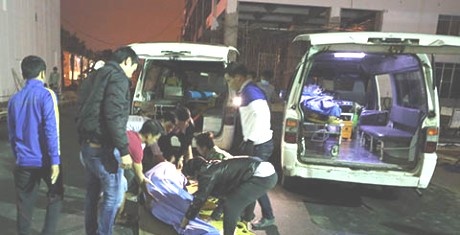 Roi thang may chuyen vat lieu, 5 nguoi tu vong hinh anh