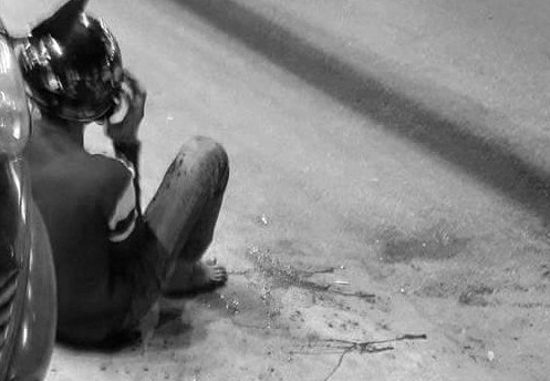 Tam giu 2 nguoi lien quan vu chem rot ban tay o Sai Gon hinh anh