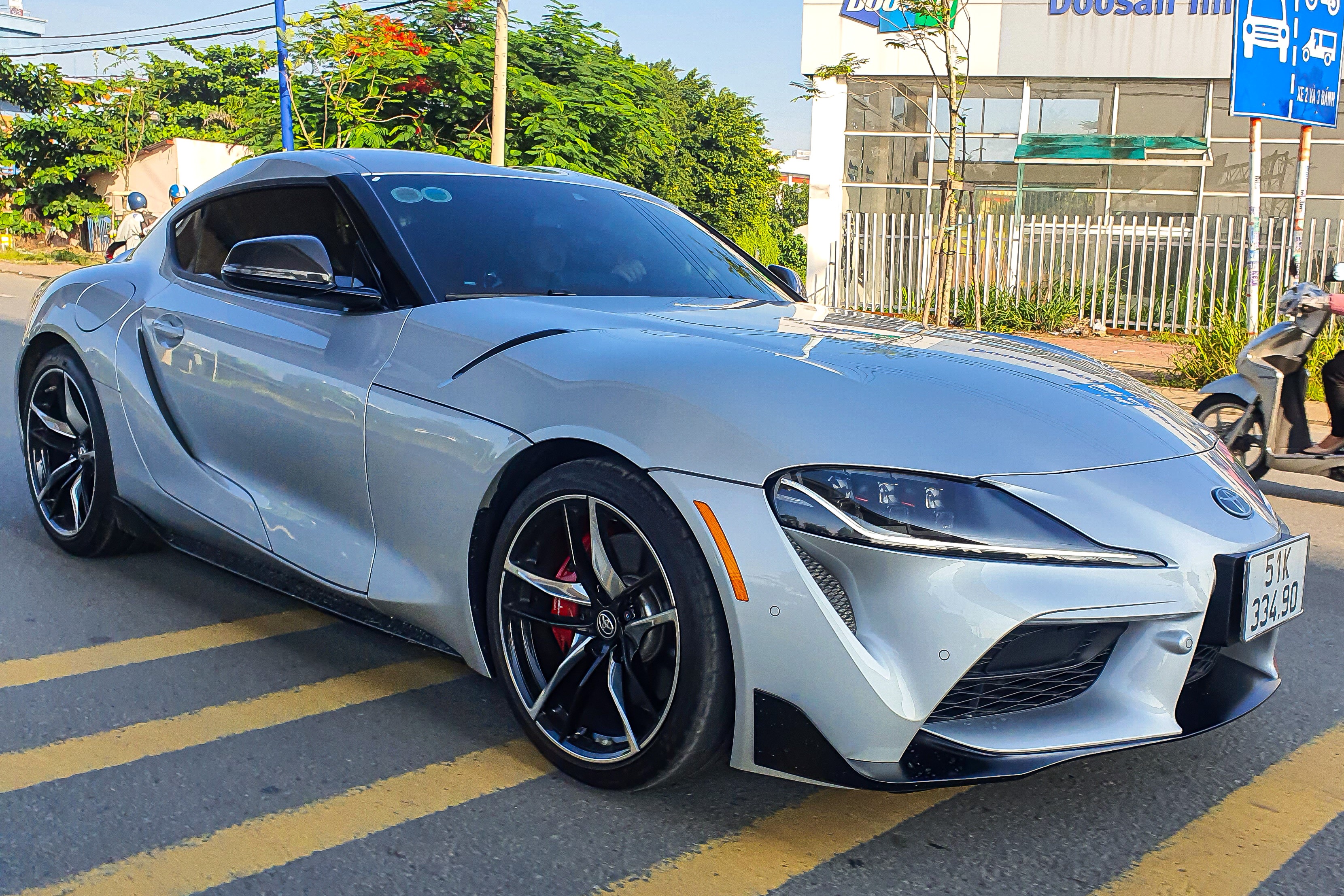 siêu xe,  lamborghini,  huracan,  aventador,  urus,  ferrari,  roma,  mclaren,  p1,  mclaren p1,  ford,  ford gt,  chevrolet,  camaro,  Jaguar,  F-Type,  McLaren 720S,  720s,  bugatti,  chiron,  veyron,  bmw m8,  m8,  bmw,  nissan,  350z,  nissan 350z,  Tesla Roadster,  Tesla,  porsche,  911,  porsche 911,  nissan gt-r,  gt-r,  gtr,  ford mustang,  mustang,  toyota supra,  supra,  toyota,  bmw i8,  i8,  audi,  audi r8 ảnh 19 sieu xe,  lamborghini,  huracan,  aventador,  urus,  ferrari,  roma,  mclaren,  p1,  mclaren p1,  ford,  ford gt,  chevrolet,  camaro,  Jaguar,  F-Type,  McLaren 720S,  720s,  bugatti,  chiron,  veyron,  bmw m8,  m8,  bmw,  nissan,  350z,  nissan 350z,  Tesla Roadster,  Tesla,  porsche,  911,  porsche 911,  nissan gt-r,  gt-r,  gtr,  ford mustang,  mustang,  toyota supra,  supra,  toyota,  bmw i8,  i8,  audi,  audi r8 anh 19