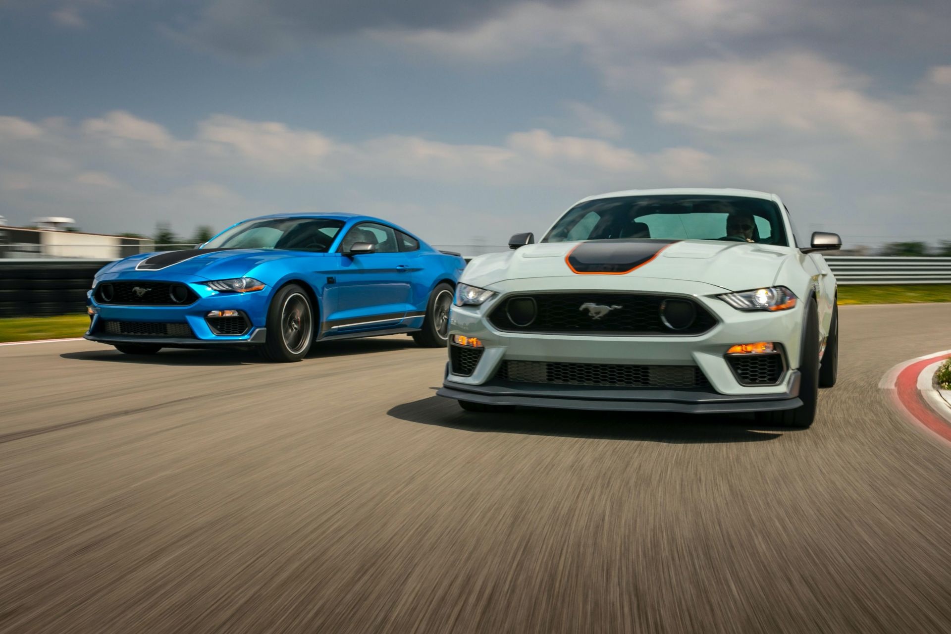 xe cơ bắp mỹ,  xe thể thao,  ford mustang,  ford mustang mach 1 ảnh 2 xe co bap my,  xe the thao,  ford mustang,  ford mustang mach 1 anh 2