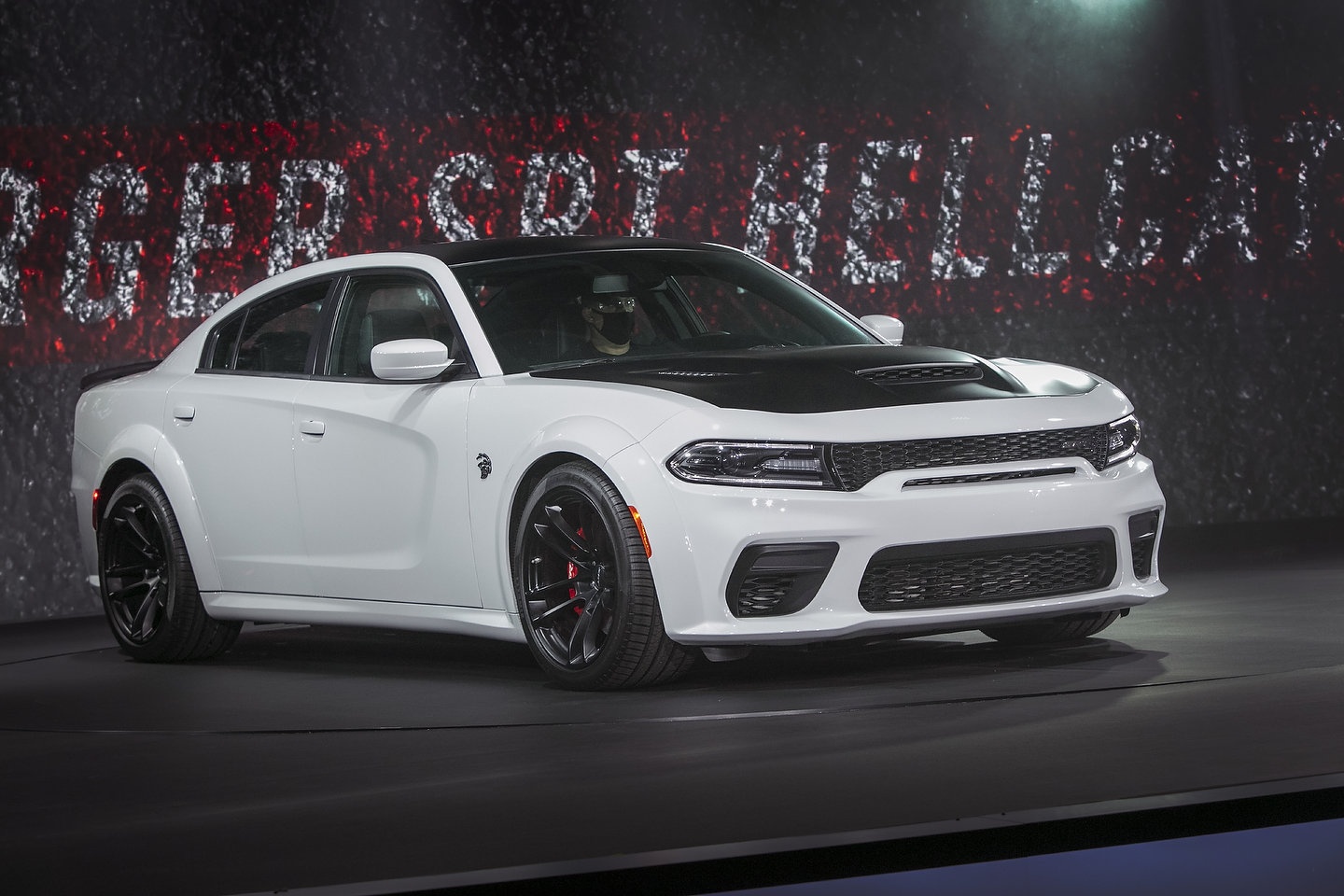 Dodge Charger SRT Hellcat Redeye 2021 - mau sedan manh nhat the gioi hinh anh