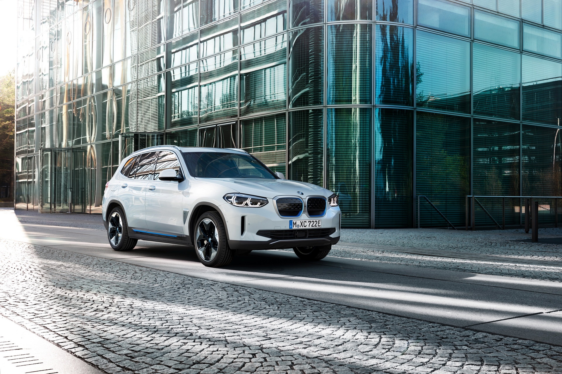 BMW,  Mercedes,  Audi,  iX3,  BMW iX3,  SUV ảnh 12 BMW,  Mercedes,  Audi,  iX3,  BMW iX3,  SUV anh 12
