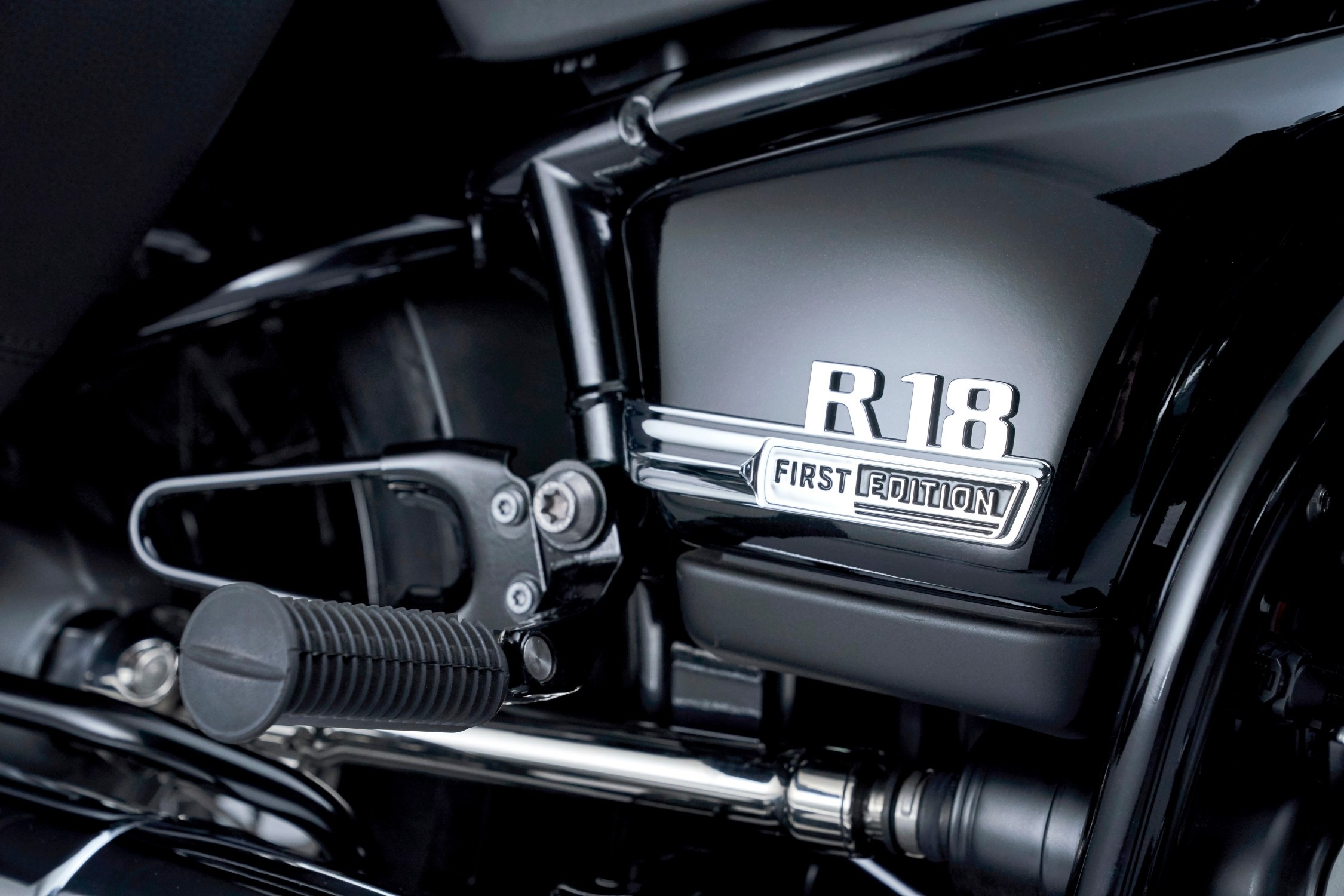 bmw,  bmw motorrad,  bmw r 18,  bmw r 18 classic,  r18,  bmw r18,  bmw r18 classic,  motorrad anh 9