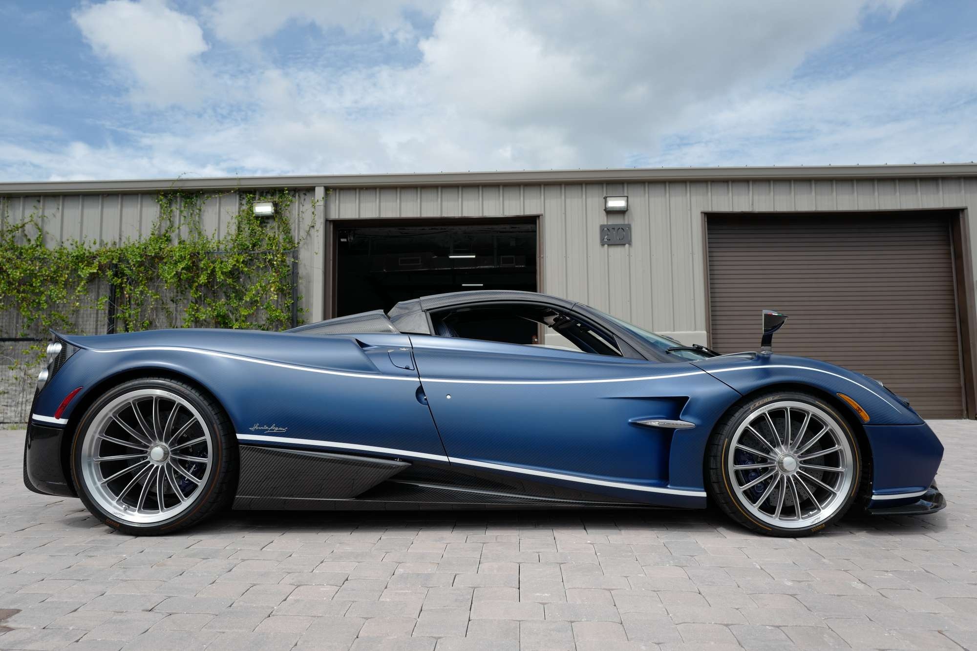 pagani,  huayra,  roadster,  pagani huayra,  pagani huayra roadster,  huayra roadster anh 4