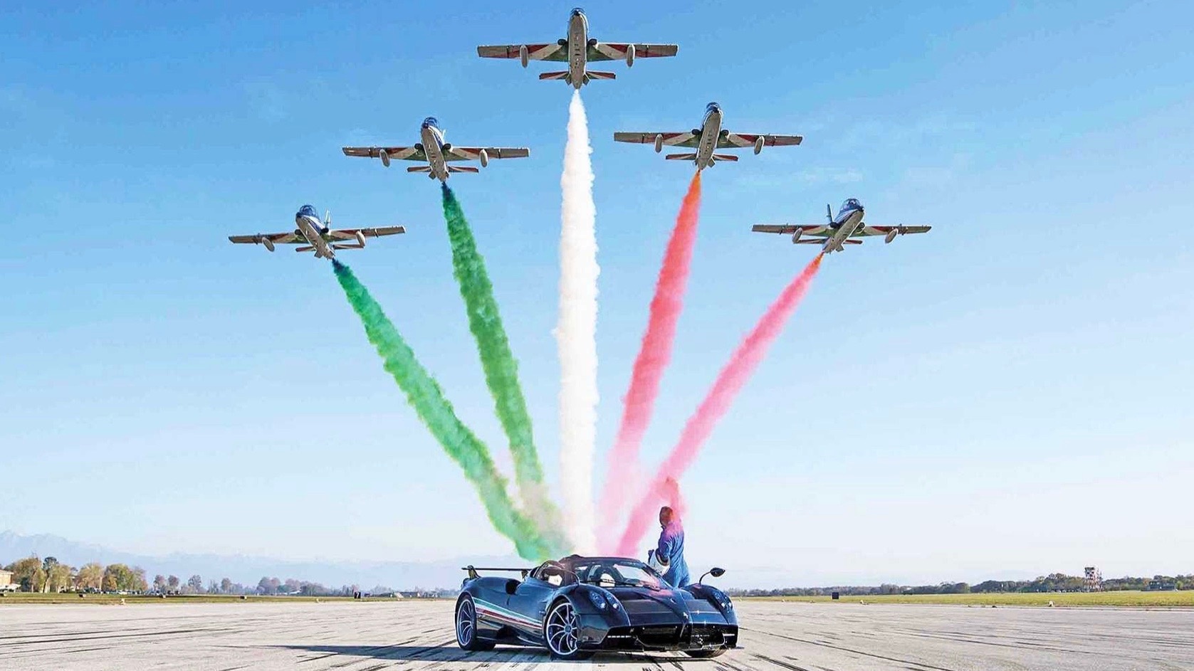 pagani,  tricolore,  pagani huayra,  huayra,  pagani huayra tricolore,  zonda,  zonda tricolore,  pagani zonda tricolore anh 1