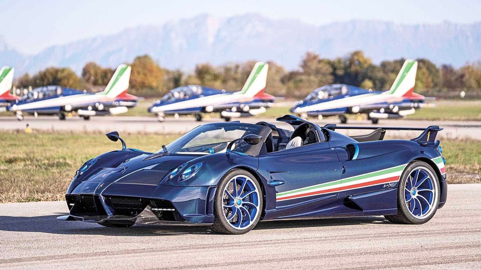 pagani,  tricolore,  pagani huayra,  huayra,  pagani huayra tricolore,  zonda,  zonda tricolore,  pagani zonda tricolore anh 11