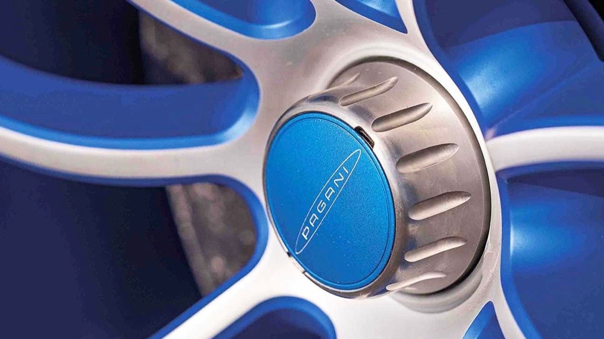 pagani,  tricolore,  pagani huayra,  huayra,  pagani huayra tricolore,  zonda,  zonda tricolore,  pagani zonda tricolore anh 10