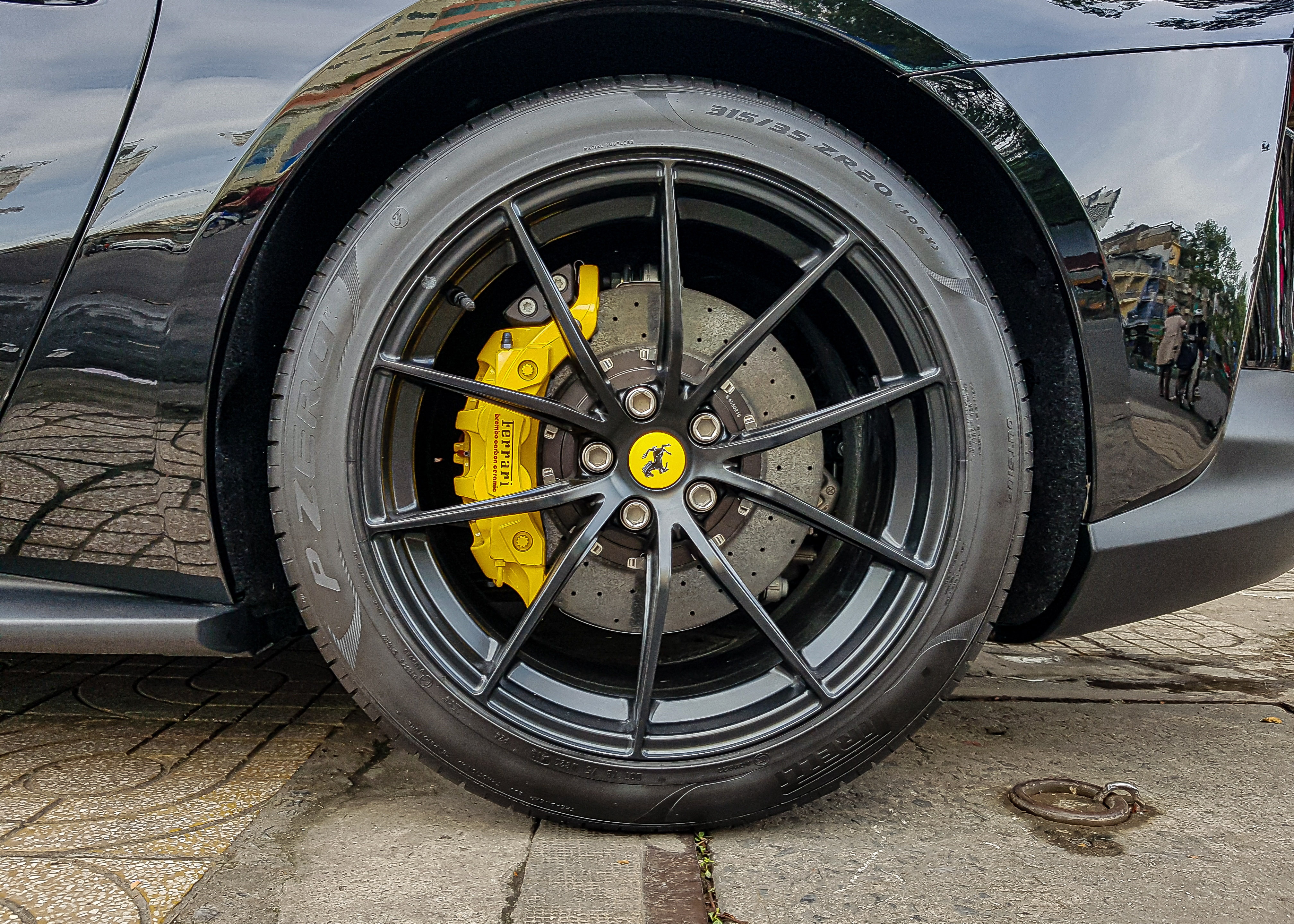 ferrari,  812,  812 superfast,  ferrari 812,  ferrari 812 superfast,  sieu xe,  sieu xe viet nam anh 7