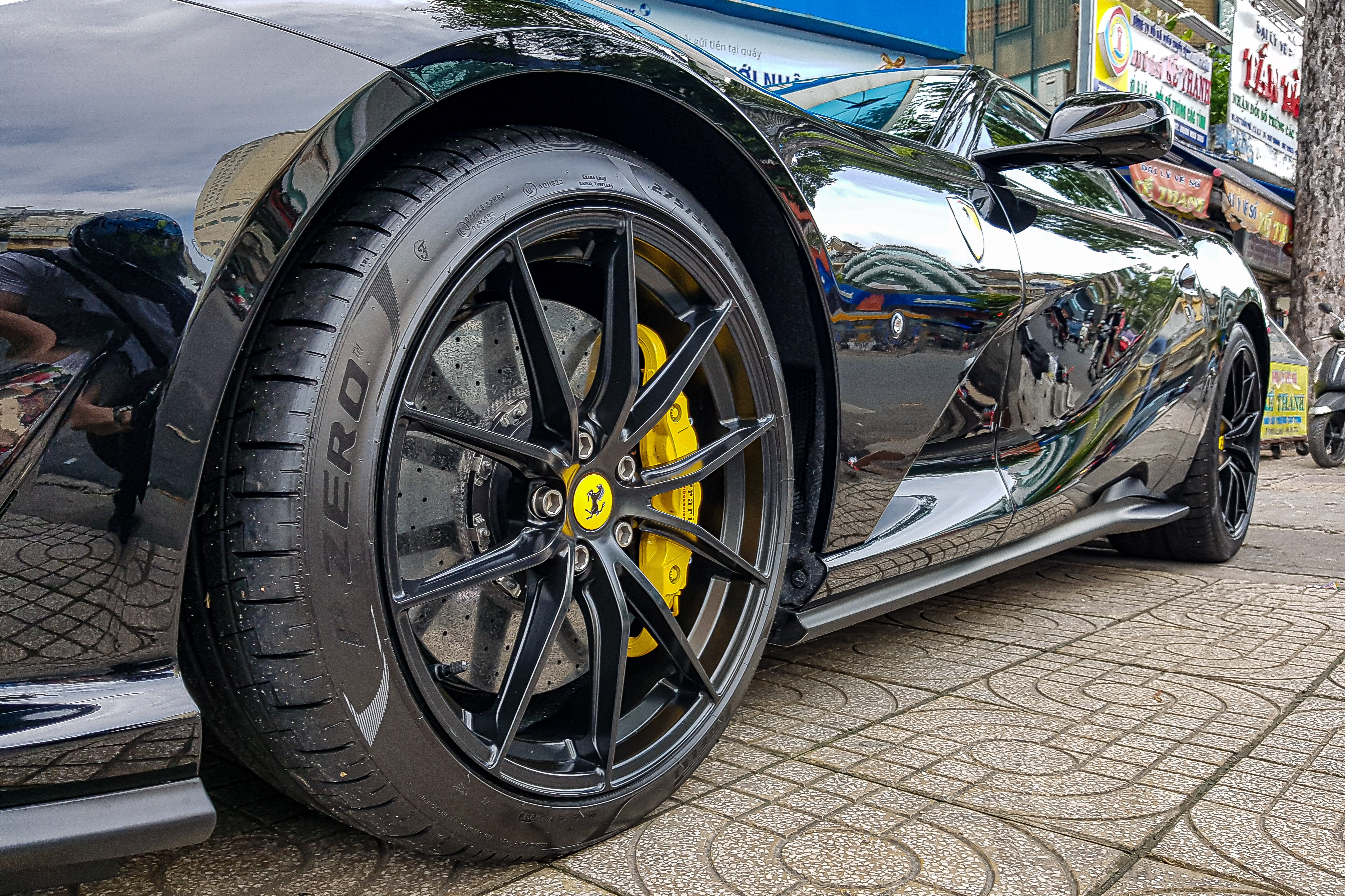 ferrari,  812,  812 superfast,  ferrari 812,  ferrari 812 superfast,  sieu xe,  sieu xe viet nam anh 6