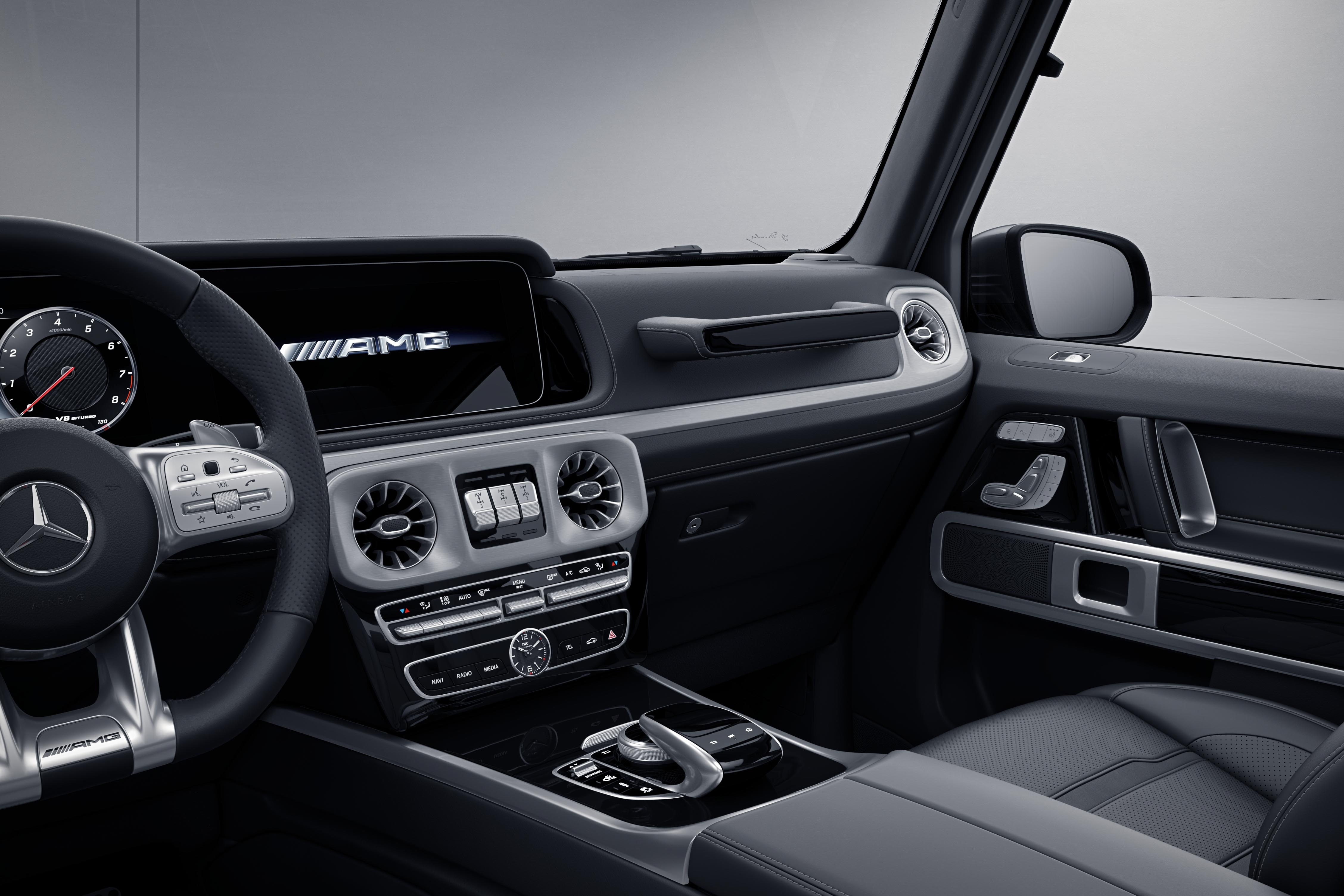 cuong do la,  quoc cuong gia lai,  nguyen quoc cuong,  cuong do la g63,  g63,  amg,  g63 amg,  amg g63,  hang thua,  china blue anh 7