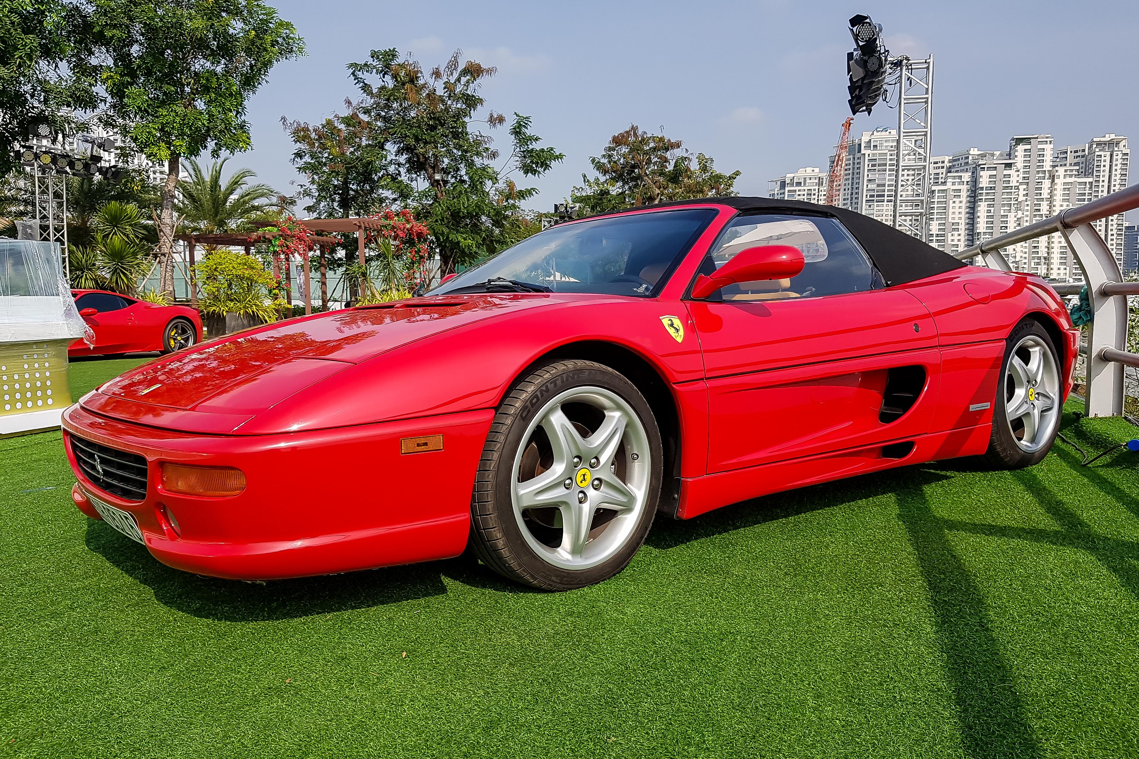 ferrari,  ford mustang,  chevrolet camaro,  camaro,  mustang,  lotus,  f12,  458 spider,  458 italia,  458 speciale,  f430,  f430 spider,  f355,  355 f1,  355 f1 spider,  audi r8,  audi,  r8,  shelby,  lotus elise,  porsche 911,  911,  porsche anh 9