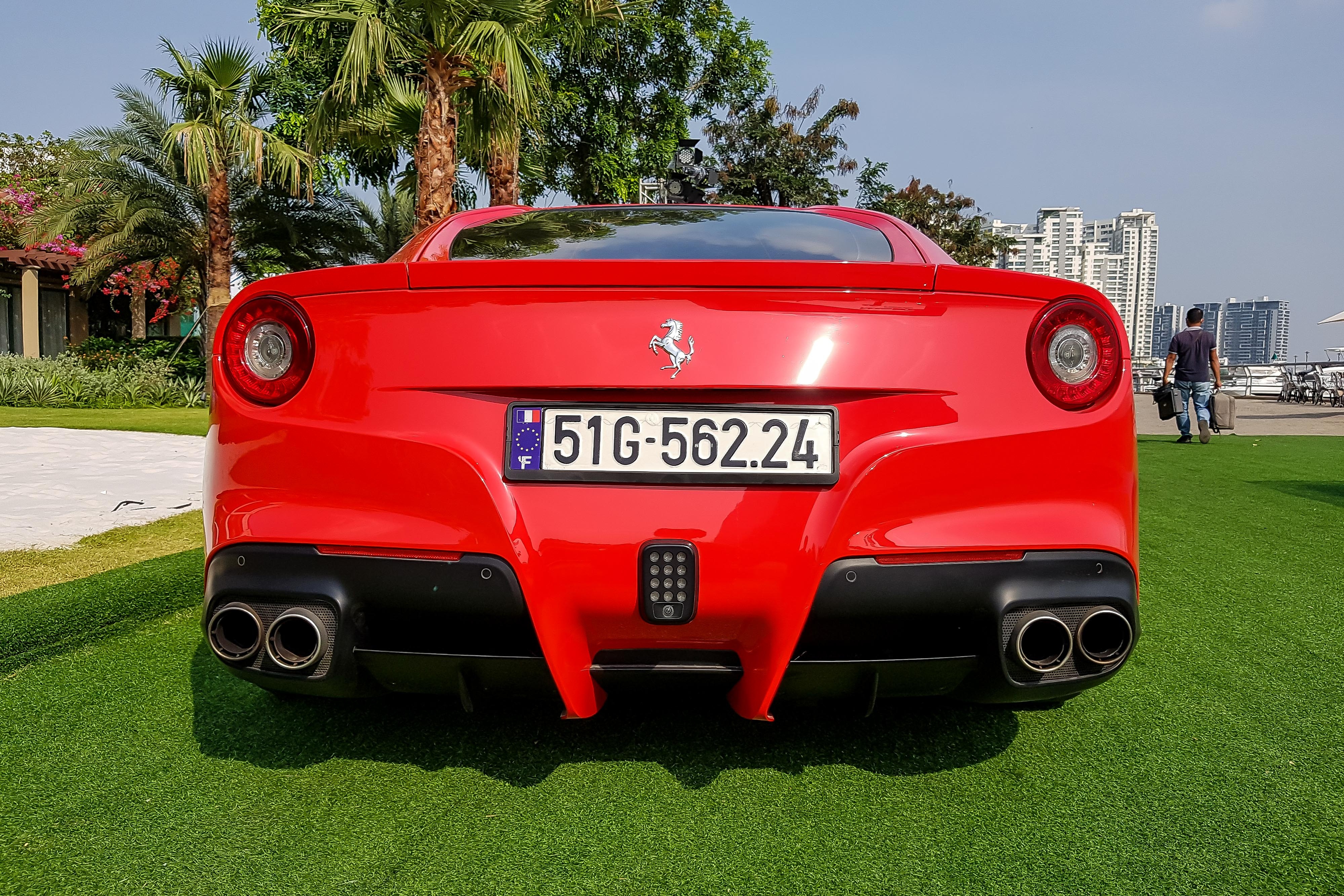 ferrari,  ford mustang,  chevrolet camaro,  camaro,  mustang,  lotus,  f12,  458 spider,  458 italia,  458 speciale,  f430,  f430 spider,  f355,  355 f1,  355 f1 spider,  audi r8,  audi,  r8,  shelby,  lotus elise,  porsche 911,  911,  porsche anh 2