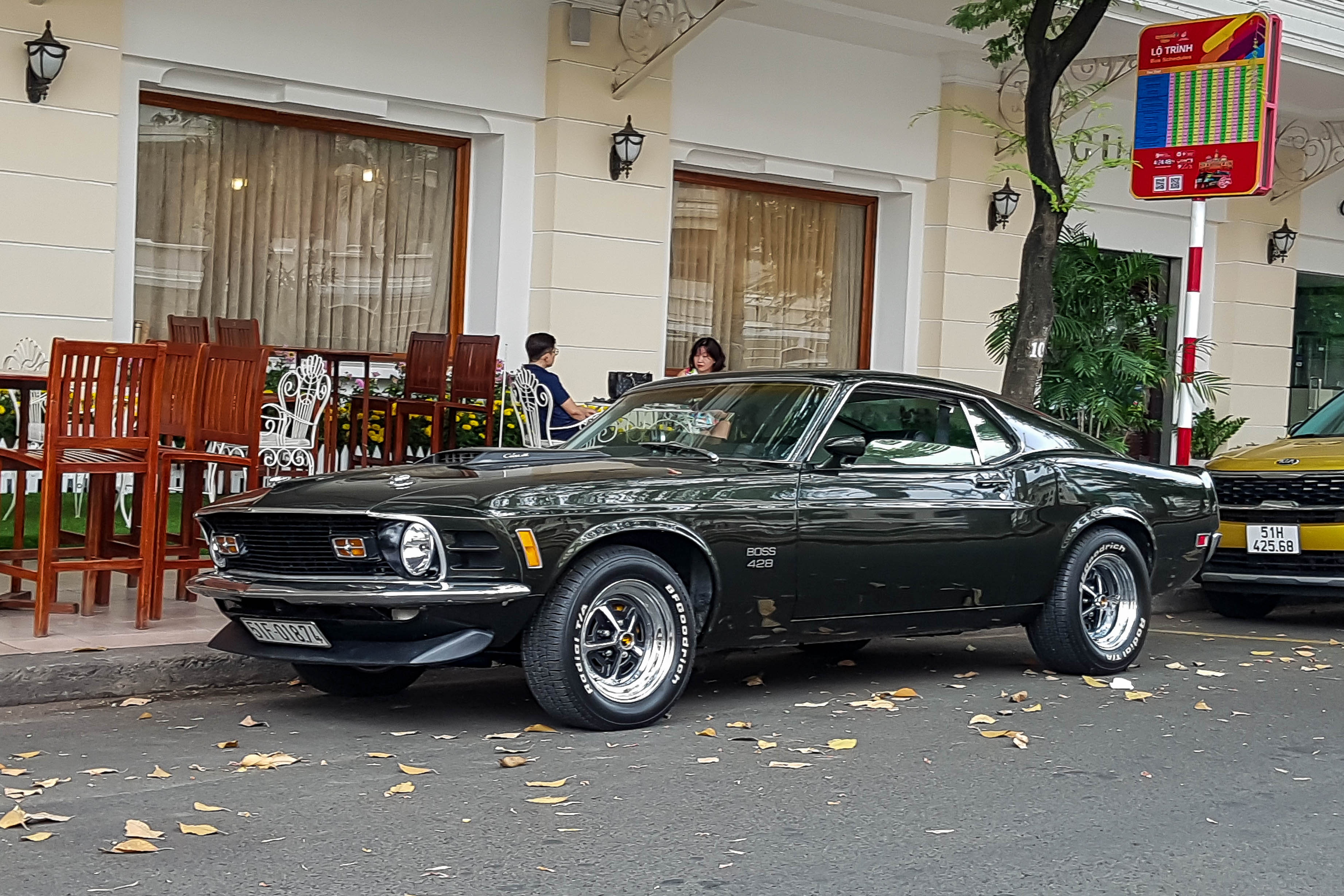 lamborghini,  aventador,  mclaren,  720s,  mclaren 720s,  lamborghini aventador,  subaru,  wrx sti,  dodge,  challenger,  dodge challenger,  lincoln continental,  porsche,  911,  porsche 911,  gt3,  gt3 rs,  911 gt3 rs,  911 gt3,  bentley,  bmw i8,  mercedes,  ford mustang,  tet,  tet tan suu,  2021,  tet tan suu 2021 anh 13