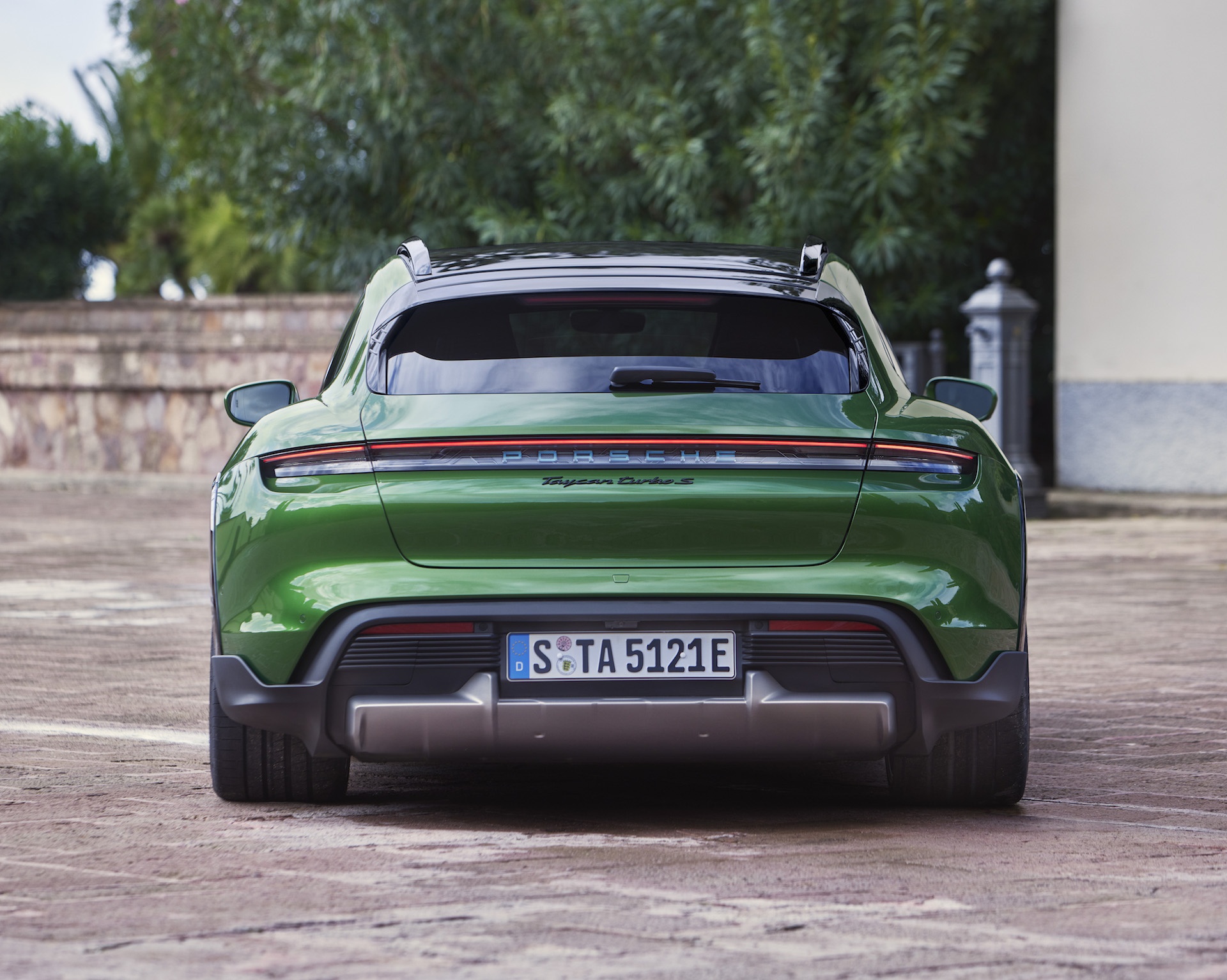 porsche,  porsche taycan,  taycan,  taycan cross turismo,  porsche taycan cross turismo,  taycan 4,  taycan 4s,  taycan turbo,  taycan turbo s,  porsche ebike,  porsche ebike sport,  porsche ebike cross anh 5