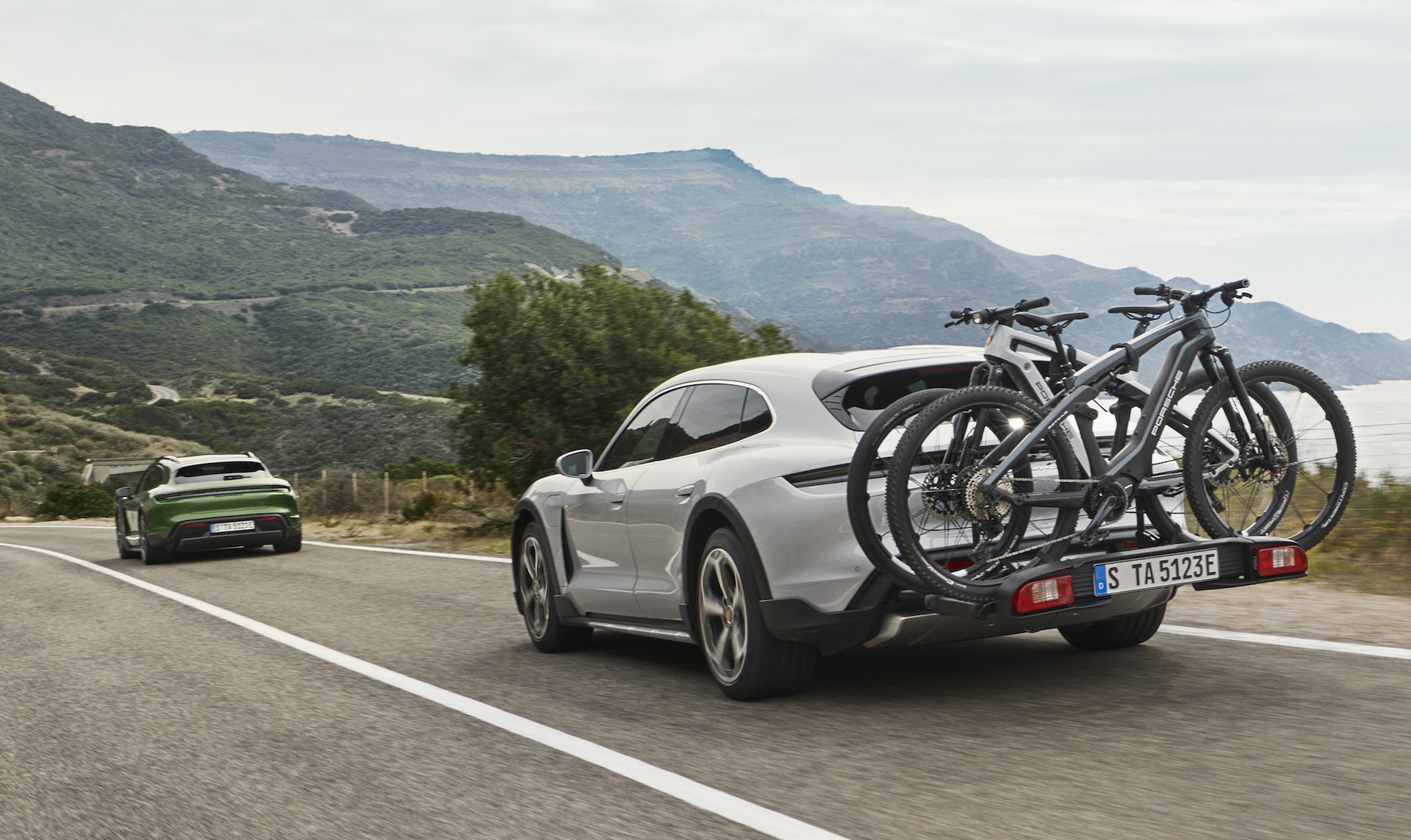 porsche,  porsche taycan,  taycan,  taycan cross turismo,  porsche taycan cross turismo,  taycan 4,  taycan 4s,  taycan turbo,  taycan turbo s,  porsche ebike,  porsche ebike sport,  porsche ebike cross anh 16