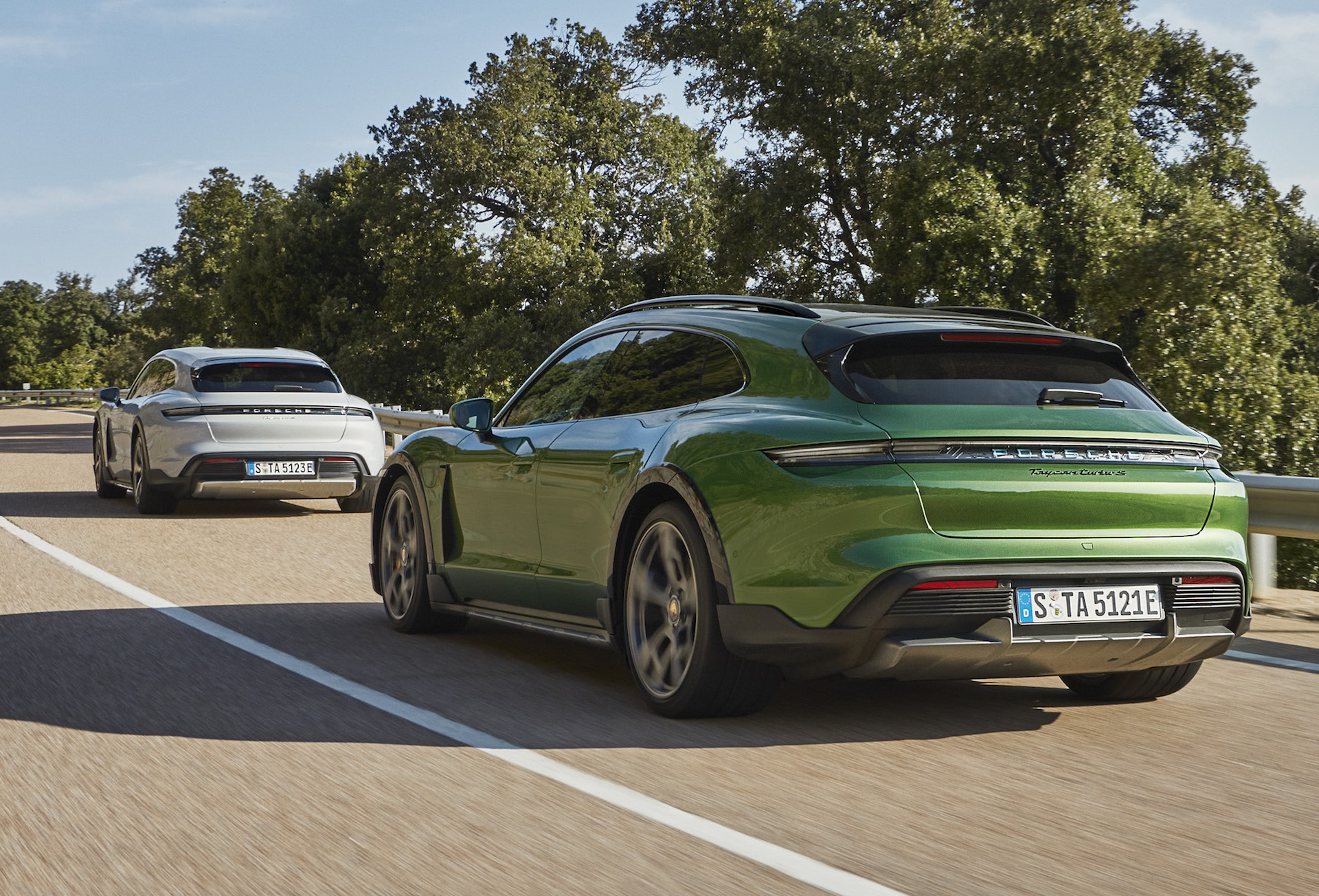 porsche,  porsche taycan,  taycan,  taycan cross turismo,  porsche taycan cross turismo,  taycan 4,  taycan 4s,  taycan turbo,  taycan turbo s,  porsche ebike,  porsche ebike sport,  porsche ebike cross anh 9