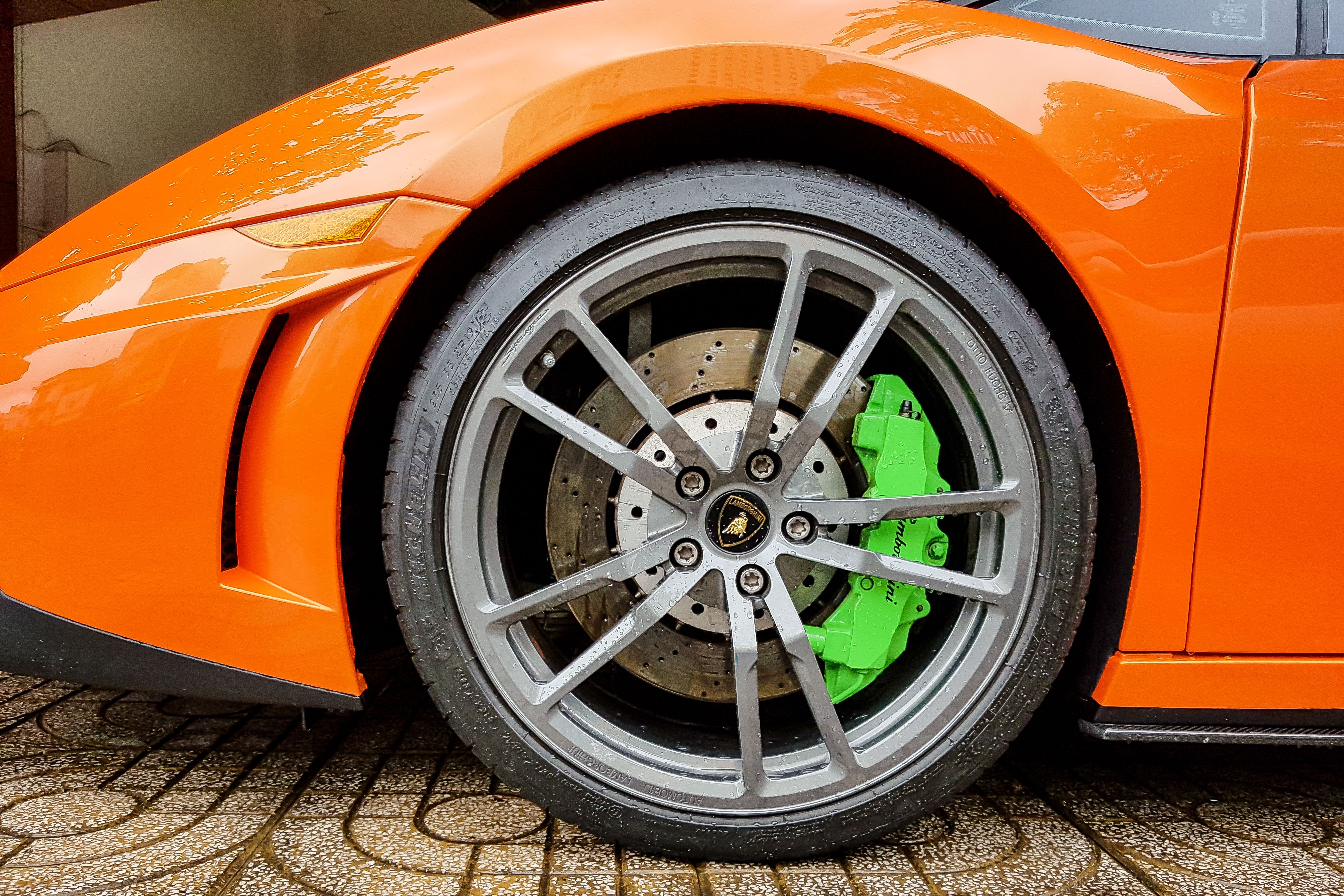 lamborghini,  performante,  gallardo,  gallardo performante,  gallardo superleggera,  siêu xe,  việt nam,  siêu xe việt nam,  lamborghini gallardo ảnh 9 lamborghini,  performante,  gallardo,  gallardo performante,  gallardo superleggera,  sieu xe,  viet nam,  sieu xe viet nam,  lamborghini gallardo anh 9