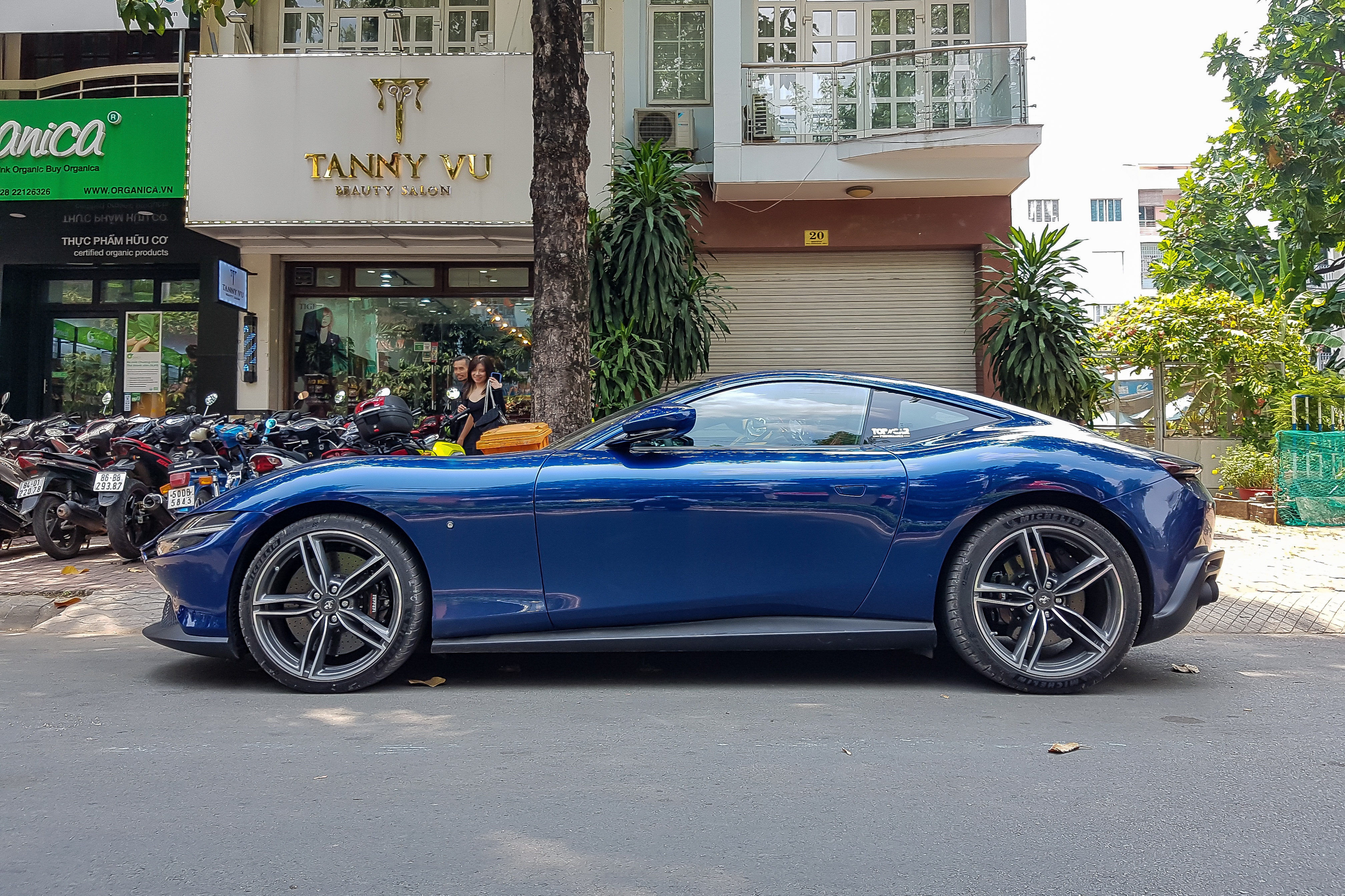 ferrari,  roma,  ferrari roma,  f8 tributo,  812 superfast anh 2