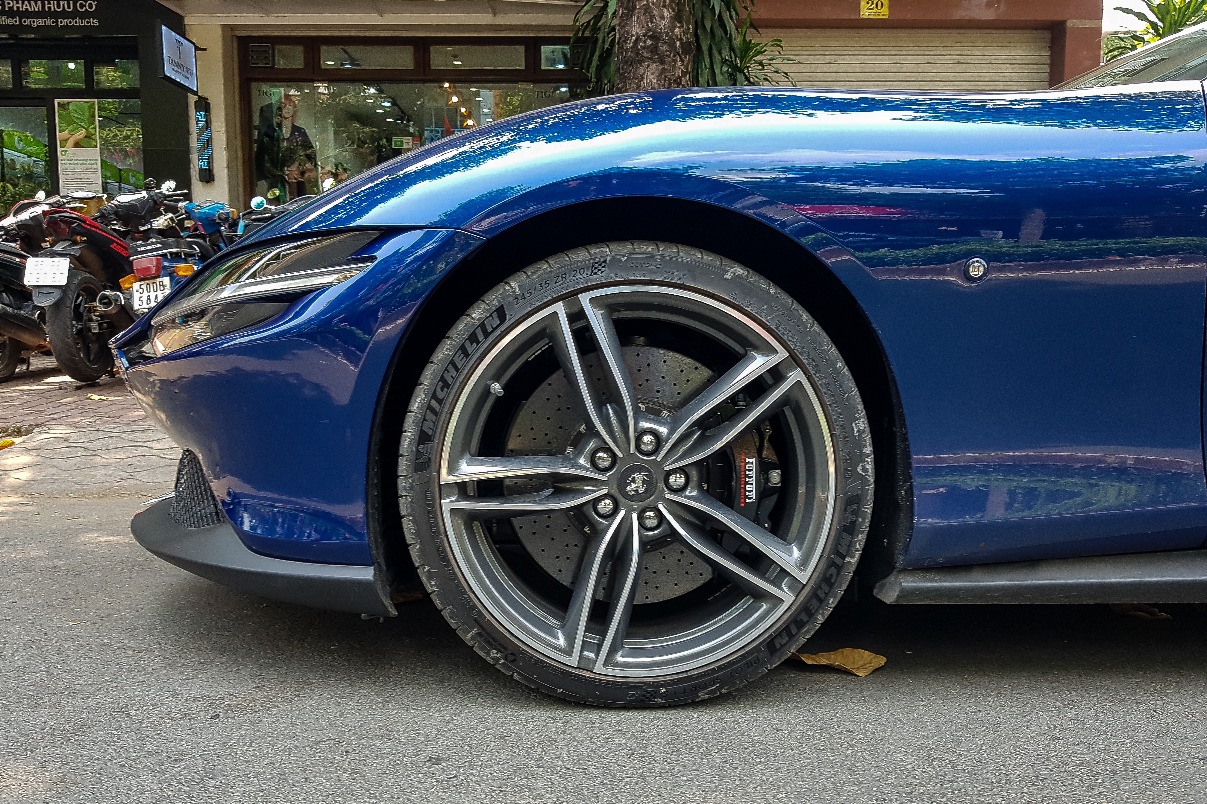 ferrari,  roma,  ferrari roma,  f8 tributo,  812 superfast anh 9