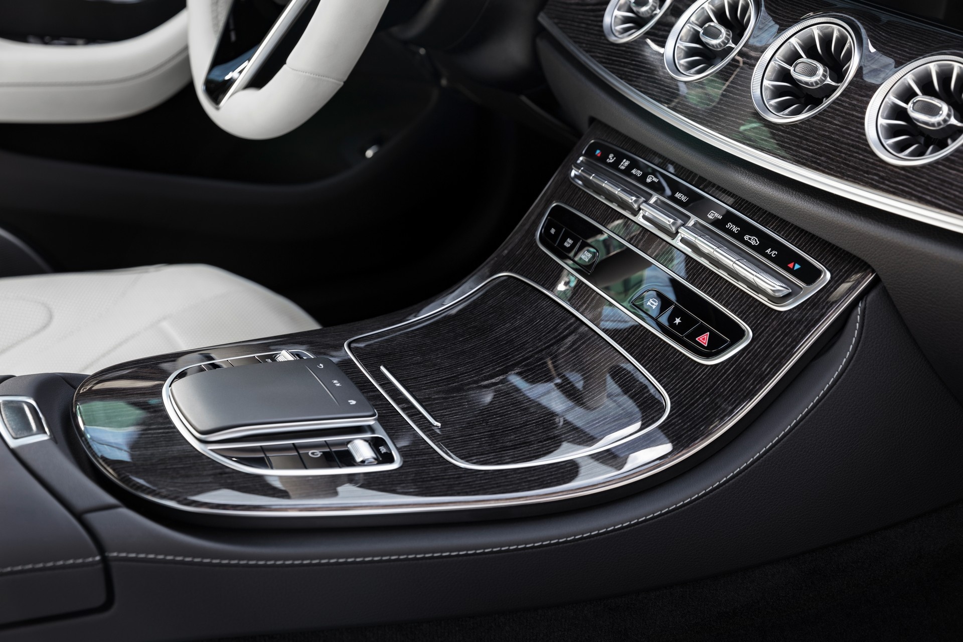 mercedes,  benz,  mercedes-benz,  cls,  facelift,  mercedes-benz cls ảnh 6 mercedes,  benz,  mercedes-benz,  cls,  facelift,  mercedes-benz cls anh 6