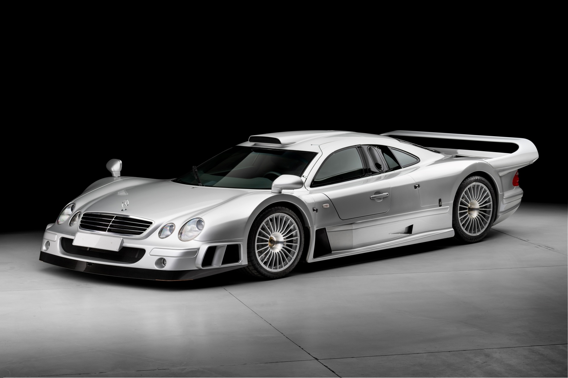 mercedes-benz,  mercedes-amg,  amg,  amg gt,  amg gt r,  amg gt r roadster,  speedster,  bussink gt r speedlegend ảnh 10 mercedes-benz,  mercedes-amg,  amg,  amg gt,  amg gt r,  amg gt r roadster,  speedster,  bussink gt r speedlegend anh 10
