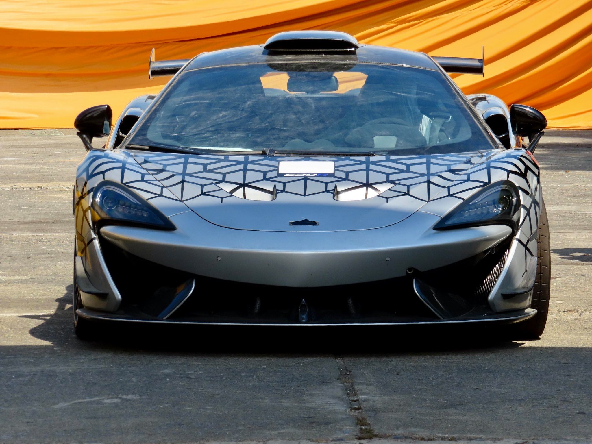 hai quan,  Philippines,  tieu huy,  sieu xe,  tieu huy sieu xe,  mclaren,  620r,  mclaren 620r,  lotus,  mercedes,  benz,  mercedes-benz,  porsche,  911,  porsche 911,  bentley,  bentley continental flying spur,  lotus exige,  lotus elise,  mercedes slk,  mercedes-benz slk,  hyundai genesis,  toyota camry,  toyota,  solara,  toyota solara,  toyota camry solara,  buon lau anh 3