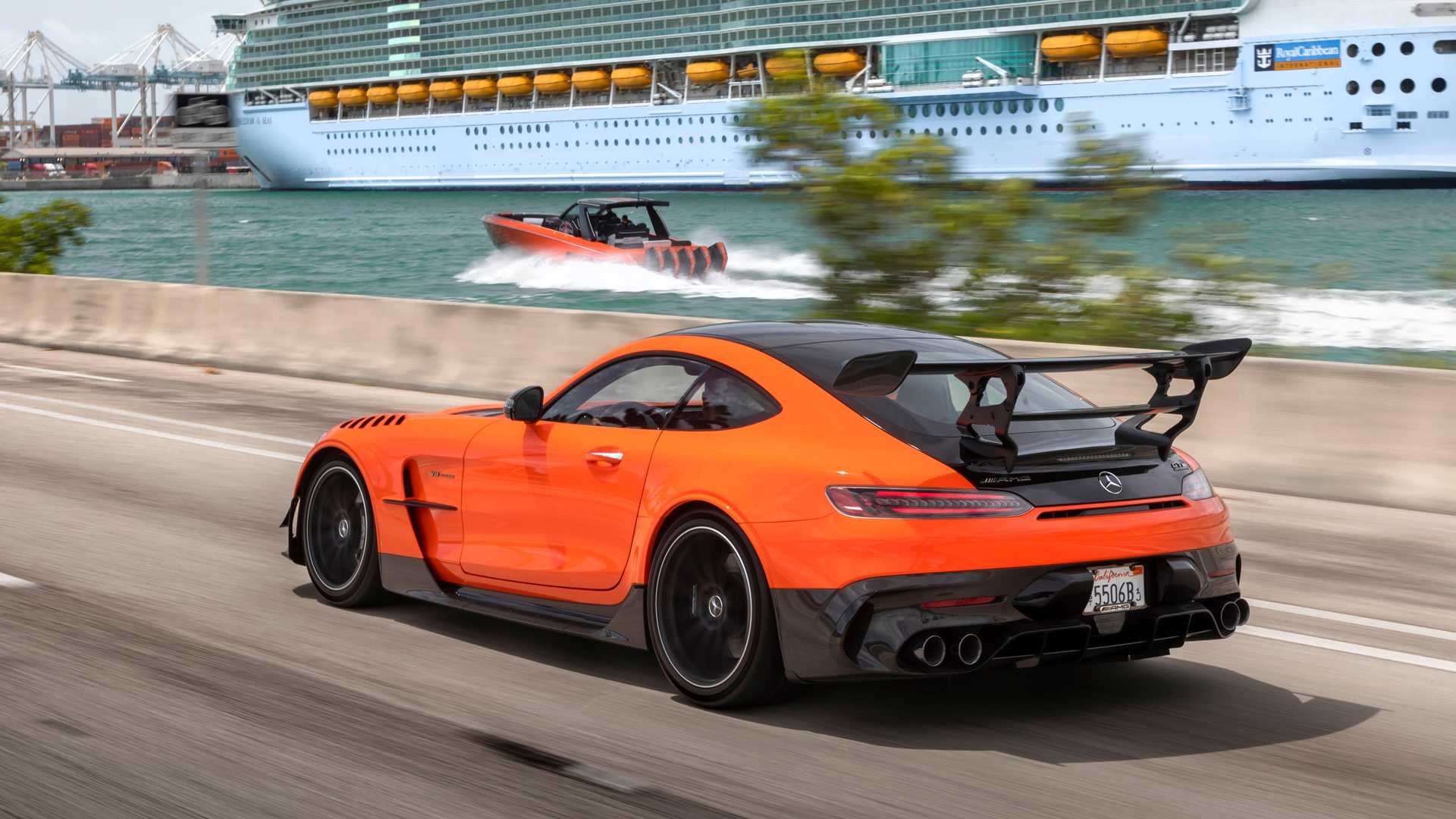 Cigarette Racing,  AMG GT,  Mercedes,  AMG,  Mercedes-AMG,  Mercedes-Benz,  AMG GT Black Series,  Black Series,  AMG GT Black Series,  Mercedes-AMG GT Black Series,  Cigarette 41’ Nighthawk AMG Black Series ảnh 15 Cigarette Racing,  AMG GT,  Mercedes,  AMG,  Mercedes-AMG,  Mercedes-Benz,  AMG GT Black Series,  Black Series,  AMG GT Black Series,  Mercedes-AMG GT Black Series,  Cigarette 41’ Nighthawk AMG Black Series anh 15