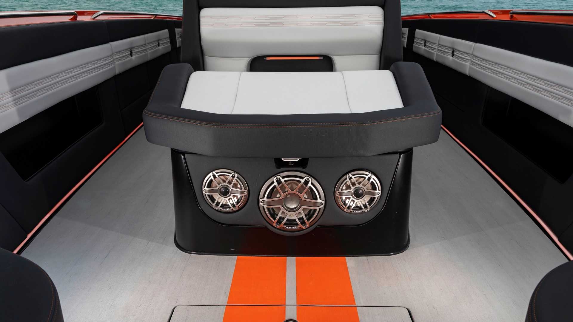 Cigarette Racing,  AMG GT,  Mercedes,  AMG,  Mercedes-AMG,  Mercedes-Benz,  AMG GT Black Series,  Black Series,  AMG GT Black Series,  Mercedes-AMG GT Black Series,  Cigarette 41’ Nighthawk AMG Black Series ảnh 9 Cigarette Racing,  AMG GT,  Mercedes,  AMG,  Mercedes-AMG,  Mercedes-Benz,  AMG GT Black Series,  Black Series,  AMG GT Black Series,  Mercedes-AMG GT Black Series,  Cigarette 41’ Nighthawk AMG Black Series anh 9