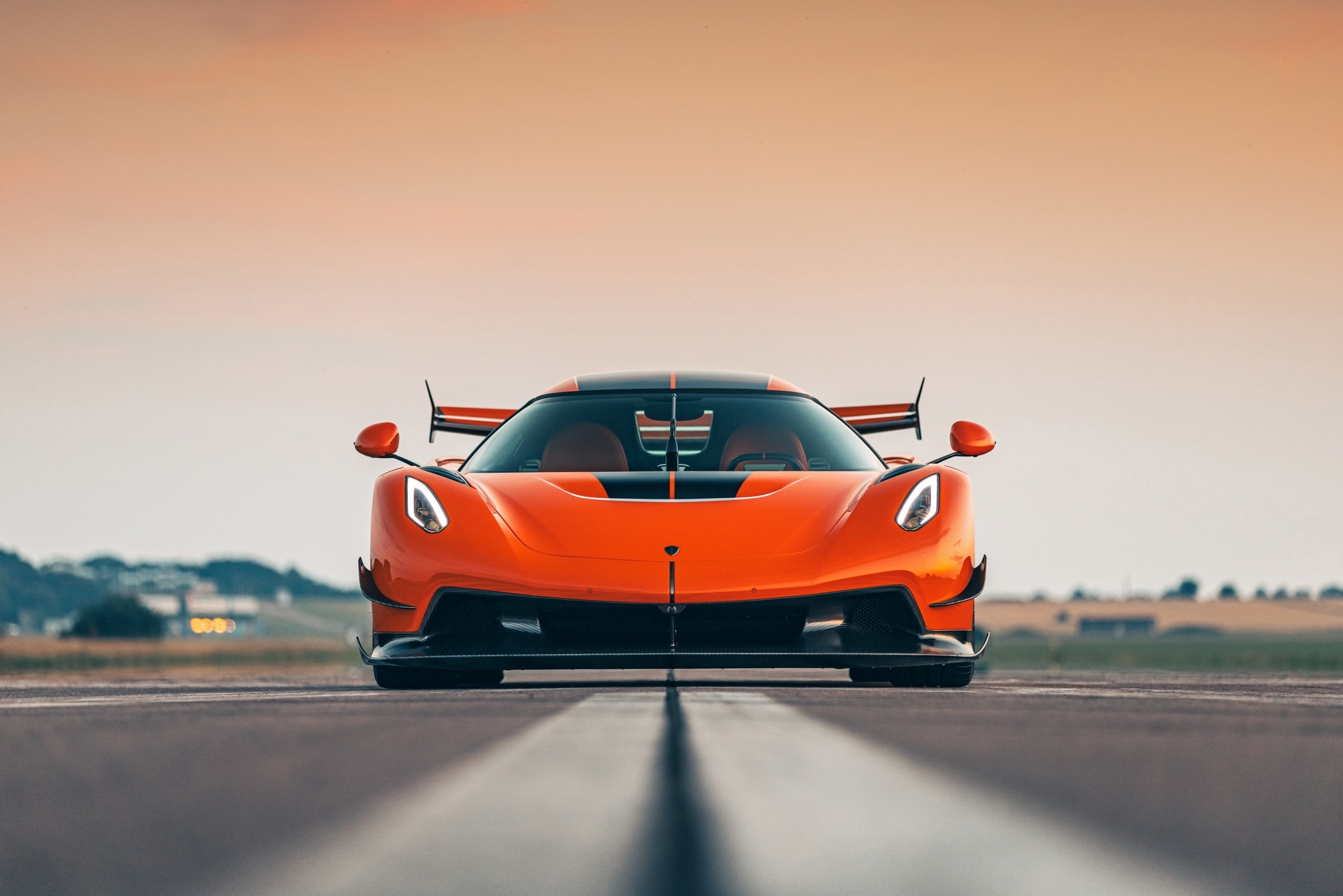 koenigsegg,  jesko,  agera,  regera,  jesko absolut,  koenigsegg jesko,  koenigsegg jesko absolut,  koenigsegg agera,  koenigsegg regera,  koenigsegg ccx,  koenigsegg ccxr,  koenigsegg gemera,  gemera,  agera rs,  agera r,  agera s,  one:1,  koenigsegg one:1 anh 5