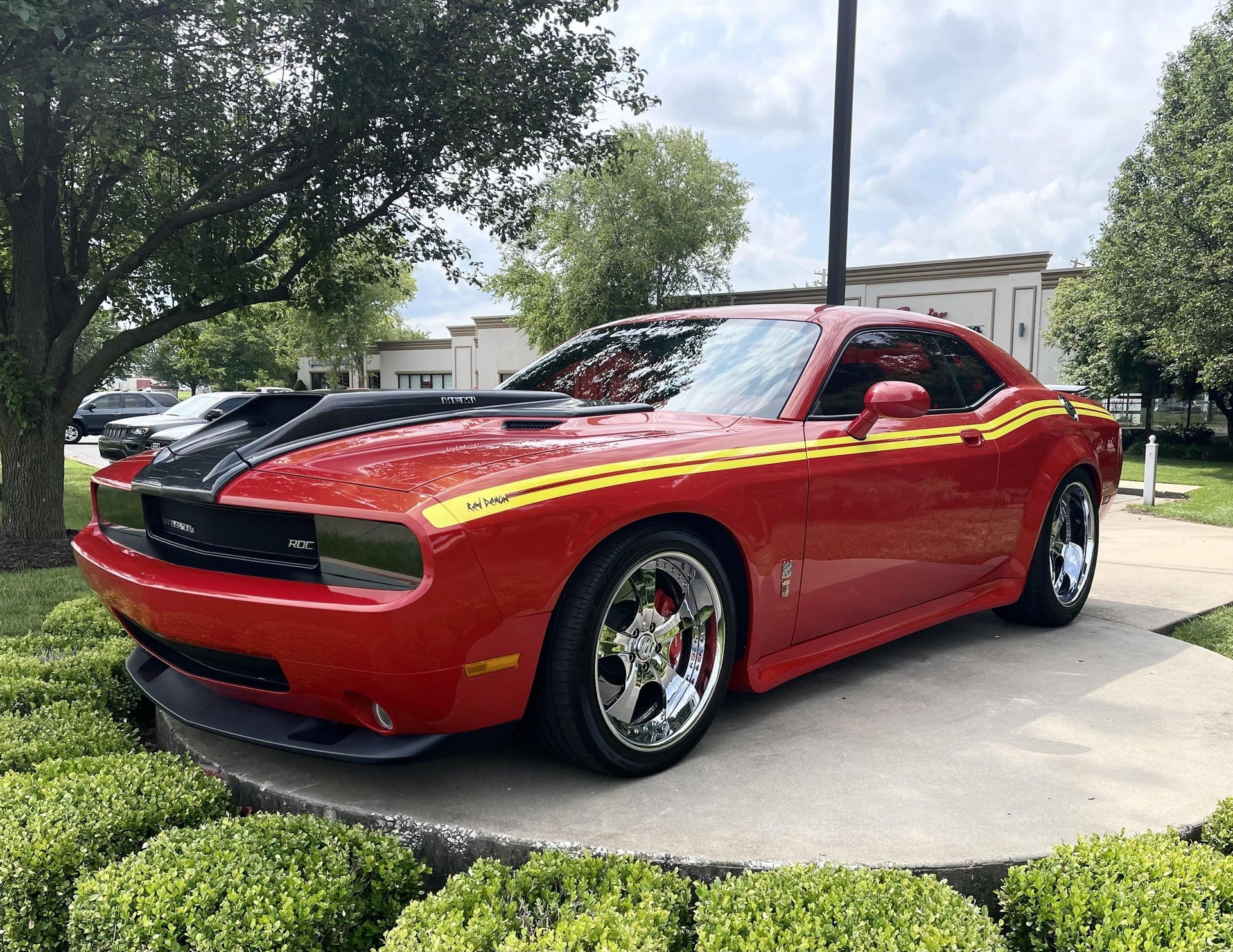 dodge,  challenger,  dodge challenger,  challenger srt8,  srt,  srt8,  dodge challenger srt8,  red demon,  George Barris ảnh 5 dodge,  challenger,  dodge challenger,  challenger srt8,  srt,  srt8,  dodge challenger srt8,  red demon,  George Barris anh 5
