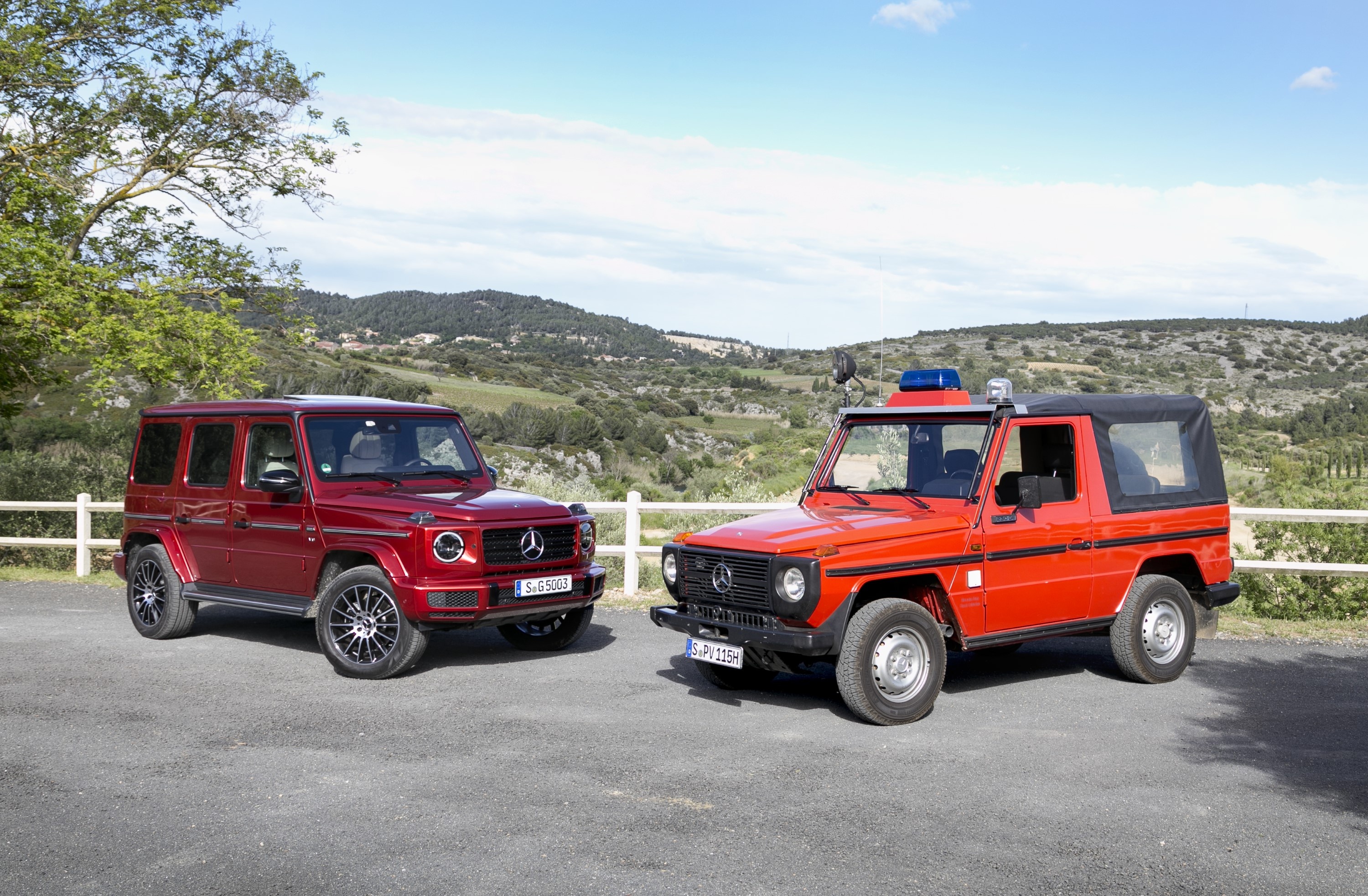 mercedes,  benz,  amg,  g63,  g63 amg,  amg g63,  mercedes-amg g63,  mercedes-amg,  mau son,  cuong do la,  china blue,  g63 cuong do la,  cuong do la g63 anh 13