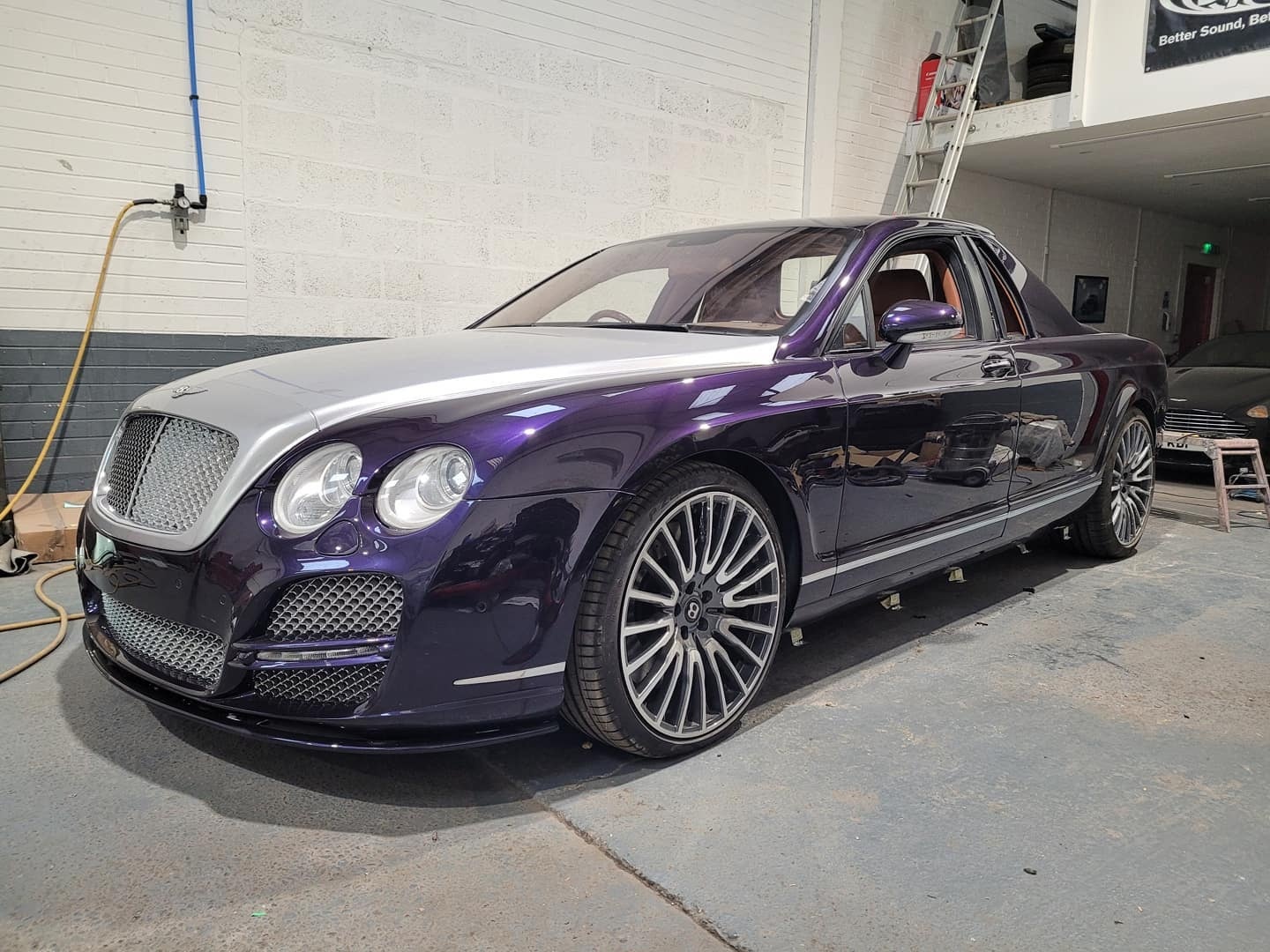 bentley do ban tai,  bentley,  ban tai,  pickup,  pick-up,  continental flying spur,  flying spur,  bentley continental flying spur,  dc customs,  sieu xe,  xe sieu sang,  doc nhat the gioi anh 1