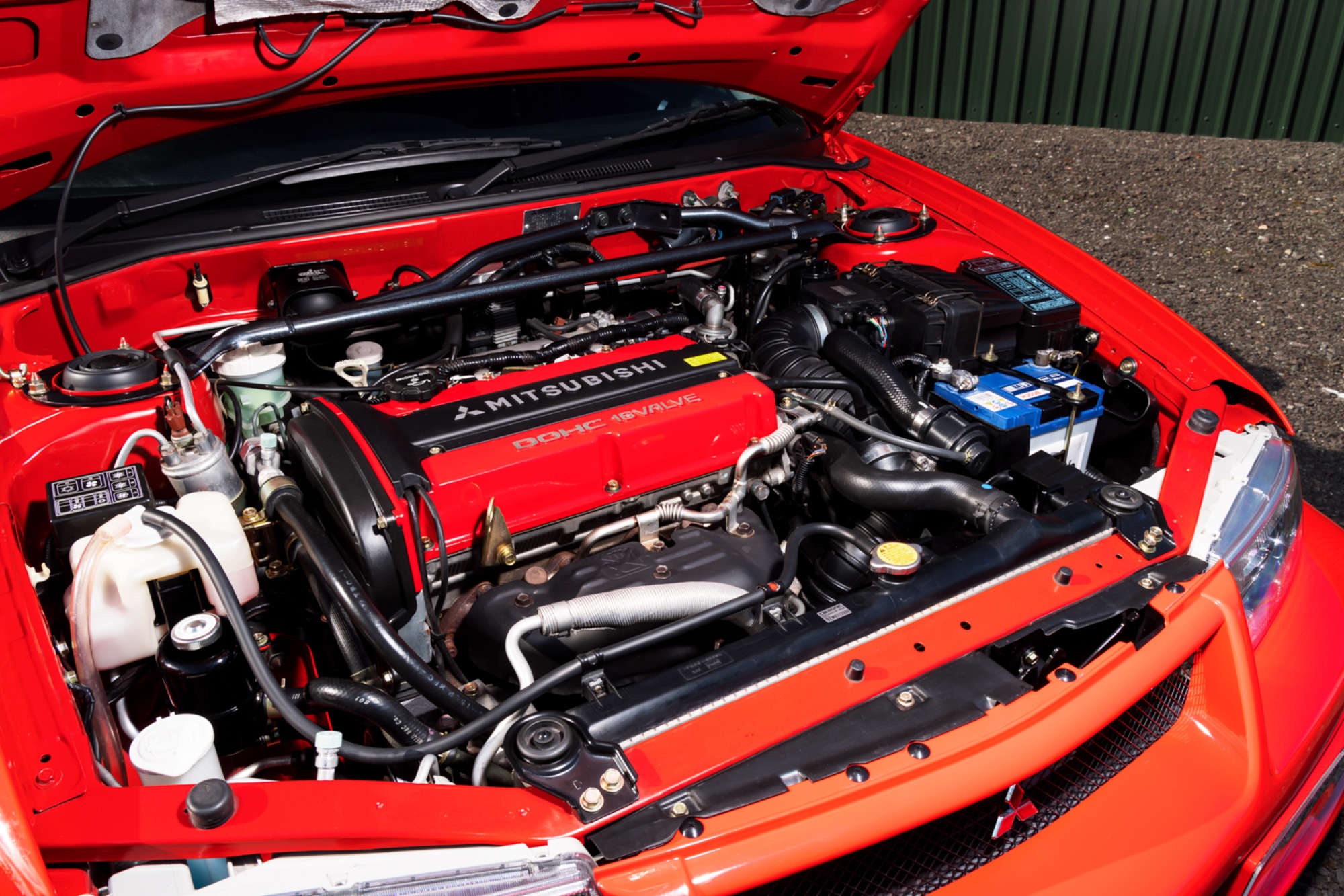 Mitsubishi Lancer Evolution ảnh 8 Mitsubishi Lancer Evolution anh 8