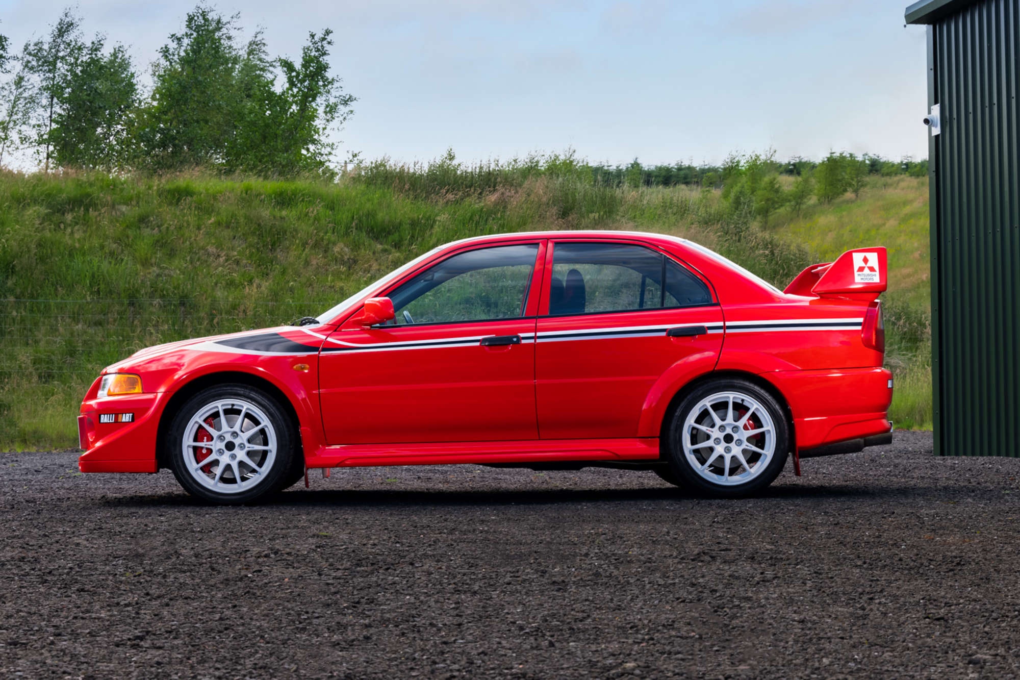 Mitsubishi Lancer Evolution ảnh 4 Mitsubishi Lancer Evolution anh 4