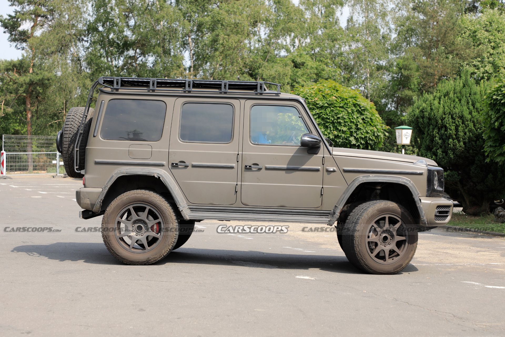 Mercedes-Benz G-Class anh 4