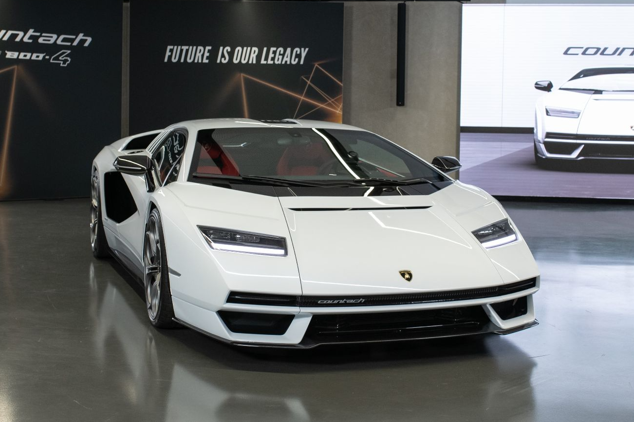 Lamborghini Countach,   Lamborghini Sian,  Lamborghini Sian FKP 37,  Lamborghini Countach LPI 800-4,  Lamborghini,  Countach,  Sian,  Aventador,  siêu xe ảnh 4 Lamborghini Countach,   Lamborghini Sian,  Lamborghini Sian FKP 37,  Lamborghini Countach LPI 800-4,  Lamborghini,  Countach,  Sian,  Aventador,  sieu xe anh 4