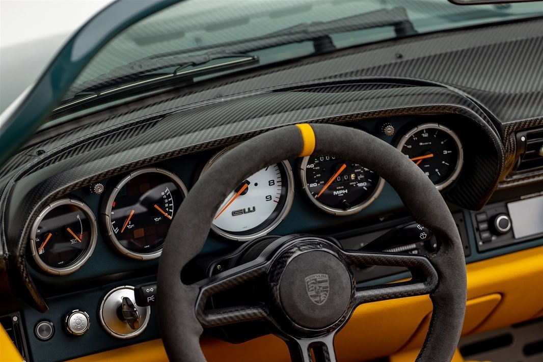 Monterey Car Week,  Monterey Car Week  2021,  The Quail,  The Quail 2021,  Gunther Werks,  Porsche,  993 Speedster Remastered,  Porsche 911 Speedster Remastered,  911,  993,  porsche 911,  porsche 993,  porsche 911 Gunther Werks,  porsche 993 Gunther Werks,  sieu xe anh 9