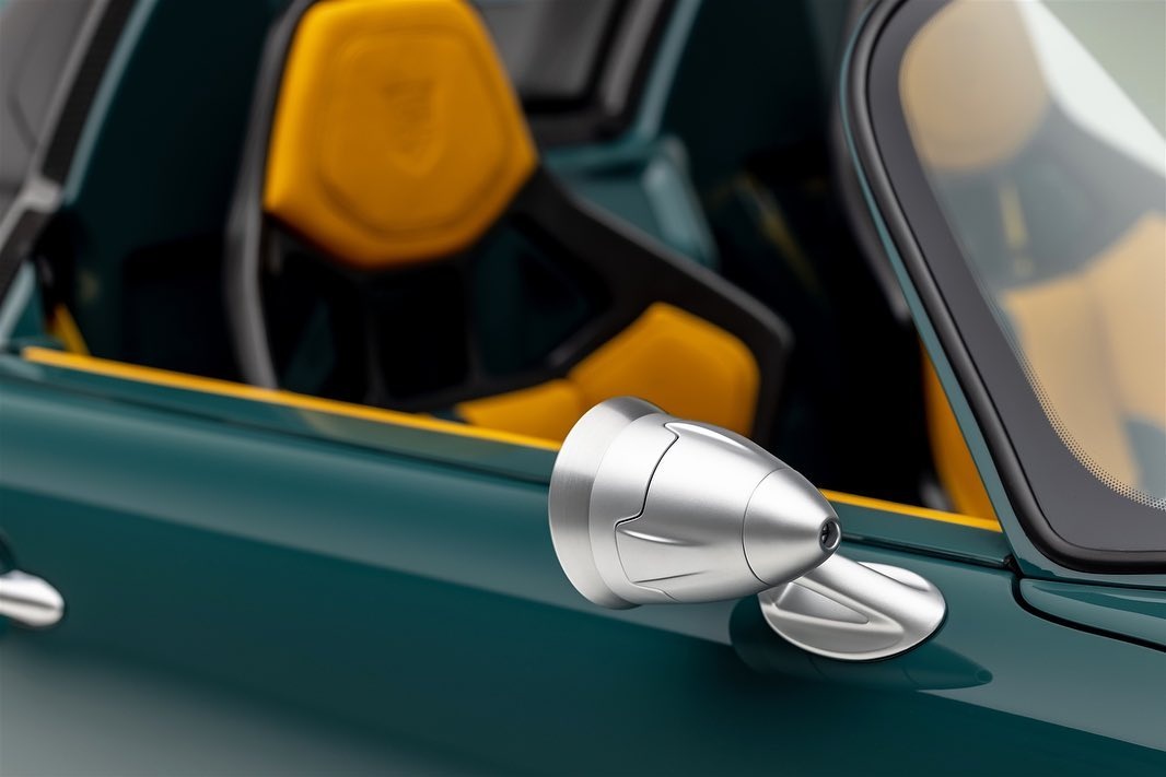 Monterey Car Week,  Monterey Car Week  2021,  The Quail,  The Quail 2021,  Gunther Werks,  Porsche,  993 Speedster Remastered,  Porsche 911 Speedster Remastered,  911,  993,  porsche 911,  porsche 993,  porsche 911 Gunther Werks,  porsche 993 Gunther Werks,  sieu xe anh 6