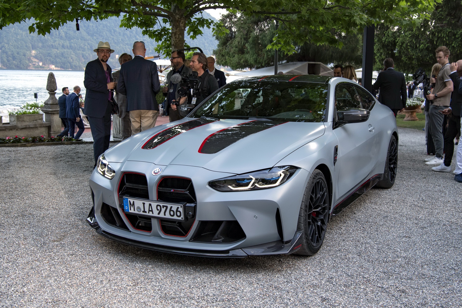 Monterey Car Week,  The Quail,  Pebble Beach Concours d'Elegance,  sieu xe,  xe the thao,  xe dien,  trien lam,  lamborghini,  porsche,  pagani,  bugatti,  mercedes,  bmw,  bentley,  hennessey,  delorean anh 8