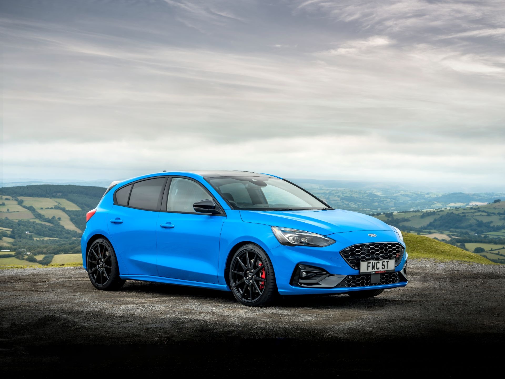 ford,  ford focus,  focus,  focus st,  ford focus st,  focus rs,  ford focus rs,  st edition,  focus st edition,  ford focus st edition,  hatchback,  hatchback cỡ nhỏ ảnh 9 ford,  ford focus,  focus,  focus st,  ford focus st,  focus rs,  ford focus rs,  st edition,  focus st edition,  ford focus st edition,  hatchback,  hatchback co nho anh 9