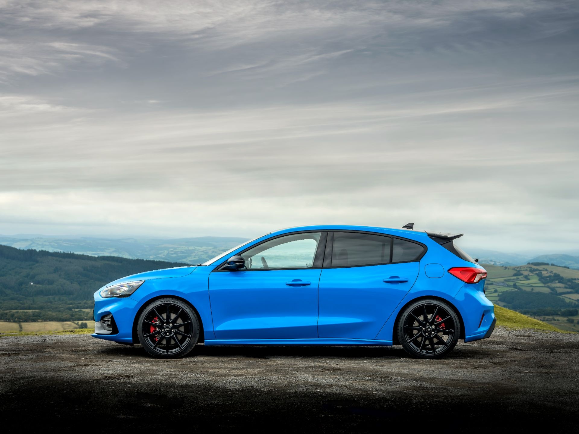 ford,  ford focus,  focus,  focus st,  ford focus st,  focus rs,  ford focus rs,  st edition,  focus st edition,  ford focus st edition,  hatchback,  hatchback cỡ nhỏ ảnh 13 ford,  ford focus,  focus,  focus st,  ford focus st,  focus rs,  ford focus rs,  st edition,  focus st edition,  ford focus st edition,  hatchback,  hatchback co nho anh 13