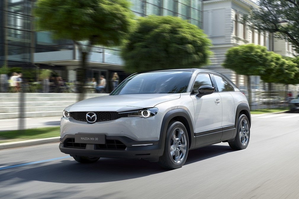 Mau xe dien dau tien cua Mazda co gia khoi diem hon 30.000 USD hinh anh