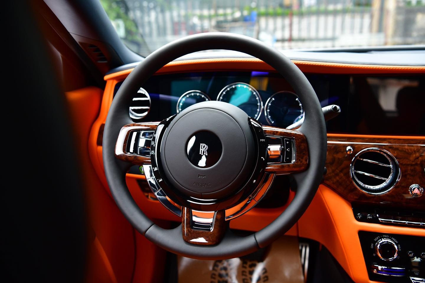 rolls-royce,  ghost,  rolls-royce ghost,  cullinan,  phantom,  wraith,  dawn,  rolls-royce cullinan,  rolls-royce phantom,  rolls-royce wraith,  rolls-royce dawn,  ewb,  ghost ewb,  phantom ewb,  xe sieu sang,  sieu xe anh 18