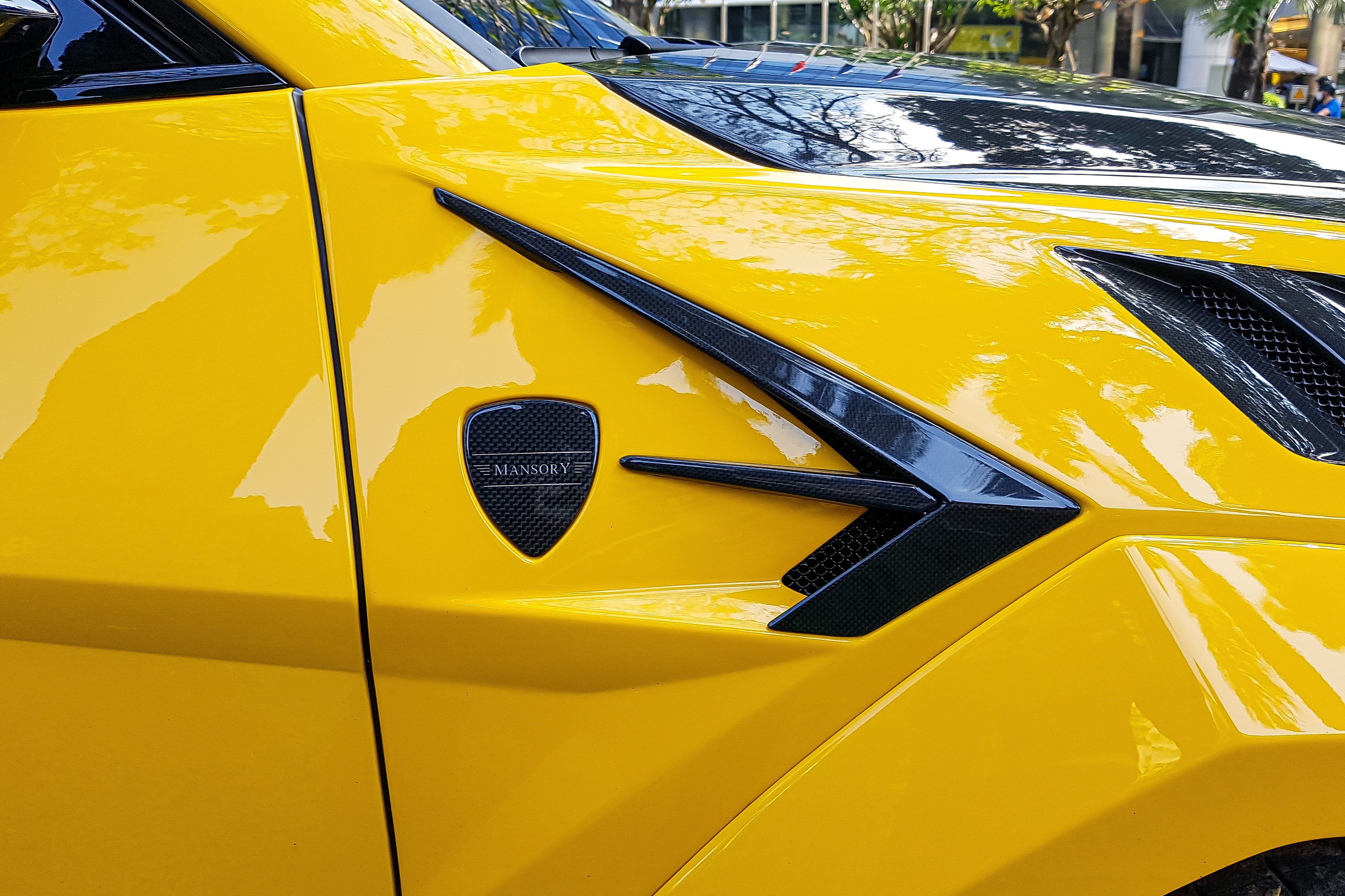 lamborghini,  urus,  mansory,  venatus,  mansory venatus,  lamborghini suv,  siêu xe,  aventador,  huracan,  gallardo,  murcielago,  countach,  diablo,  lm002,  urus độ,  lamborghini độ,  novitec,  xe độ,  siêu xe,  Giallo Auge ảnh 3 lamborghini,  urus,  mansory,  venatus,  mansory venatus,  lamborghini suv,  sieu xe,  aventador,  huracan,  gallardo,  murcielago,  countach,  diablo,  lm002,  urus do,  lamborghini do,  novitec,  xe do,  sieu xe,  Giallo Auge anh 3